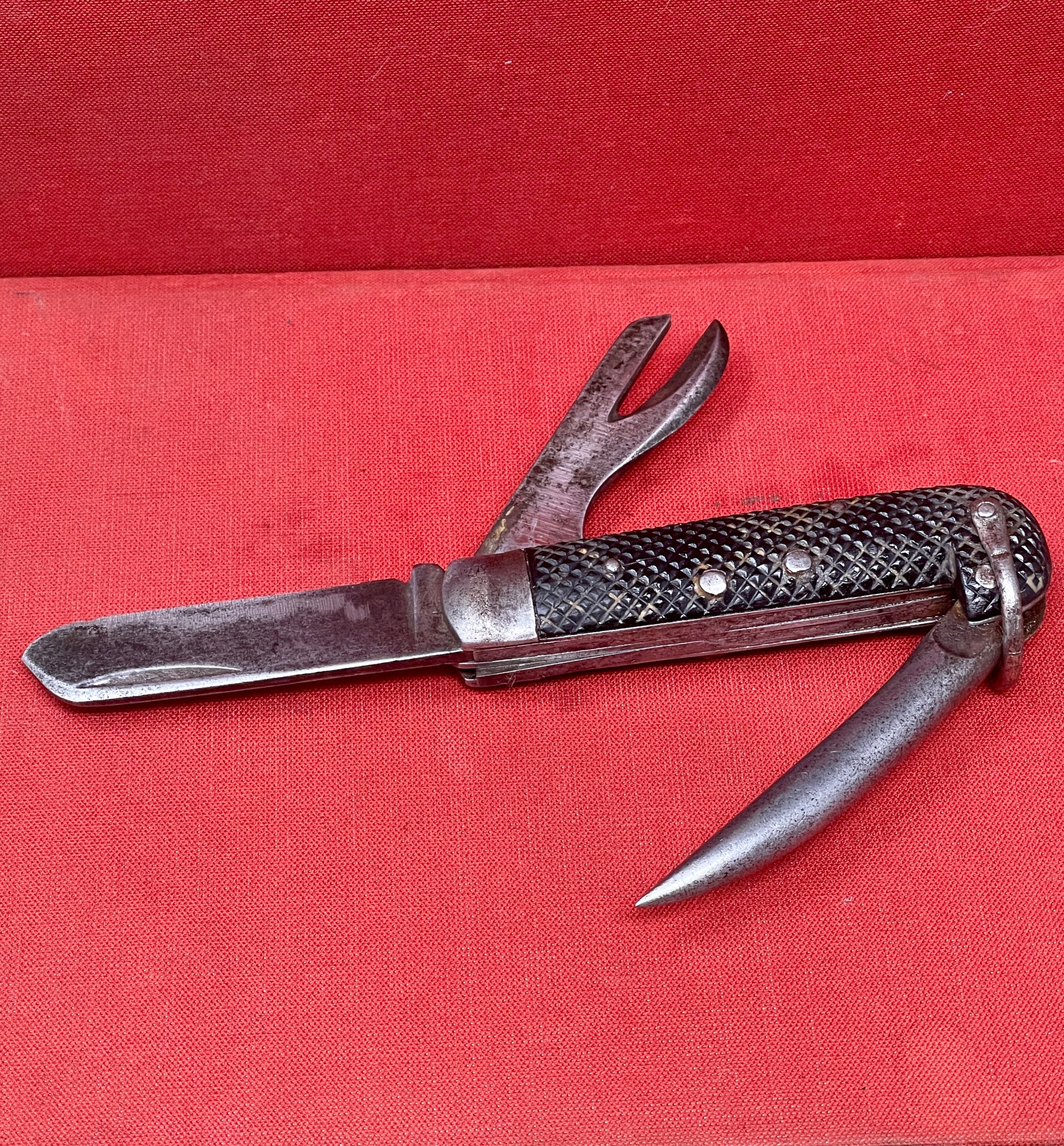 British 1944 Dated Pocket Jack Knife