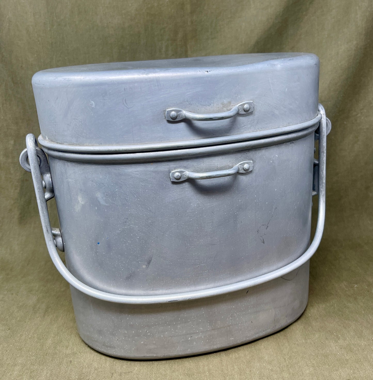 French Foreign Legion 1961 Tournus Two-Person Mess Kit – Military Field Equipment