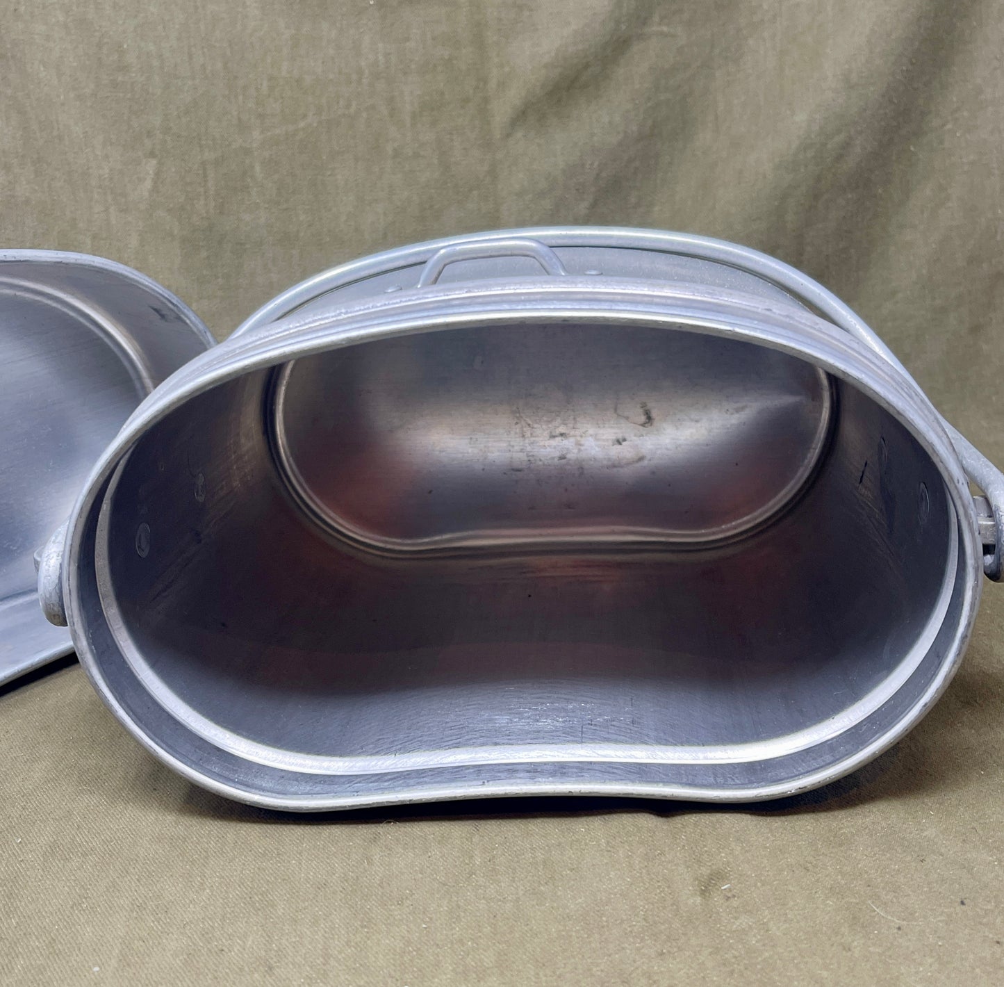 French Foreign Legion 1961 Tournus Two-Person Mess Kit – Military Field Equipment