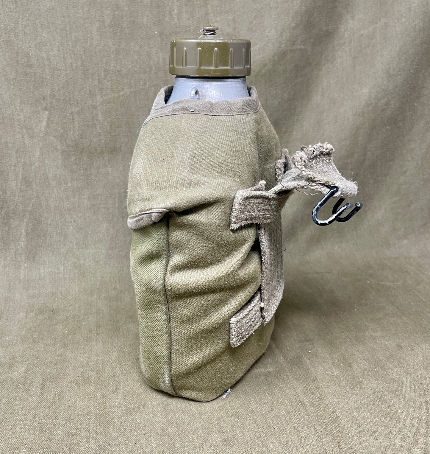 French Foreign Legion Water Bottle & Aluminium Mug – Military Field Equipment