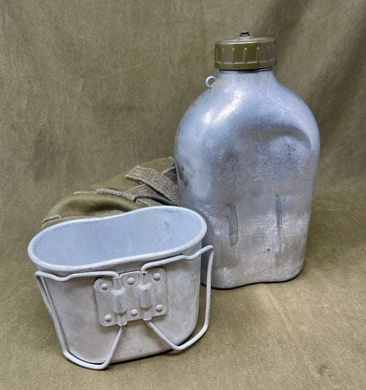 French Foreign Legion Water Bottle & Aluminium Mug – Military Field Equipment