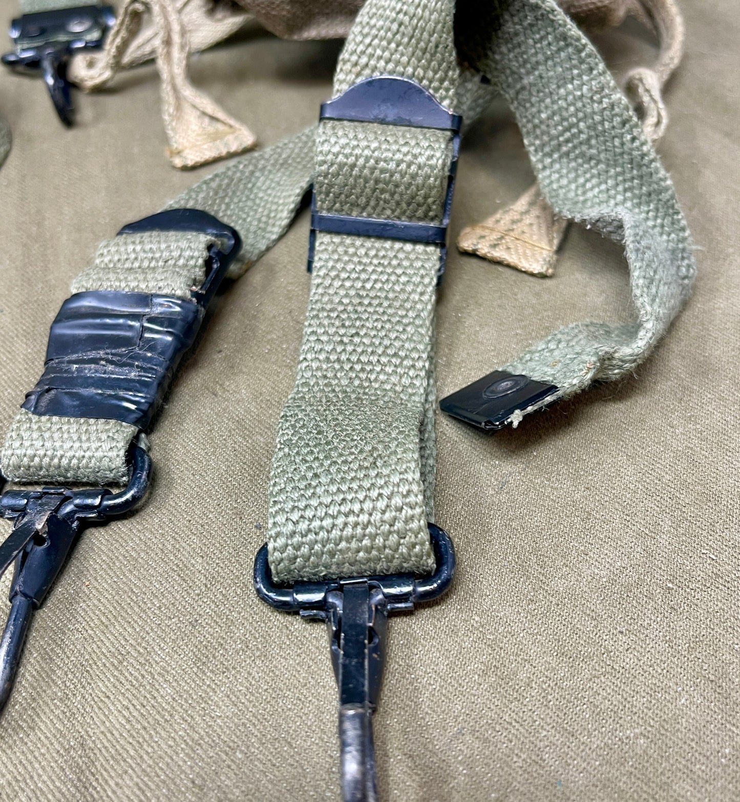 French Foreign Legion Webbing Yoke & Medical Pouch – c.1950