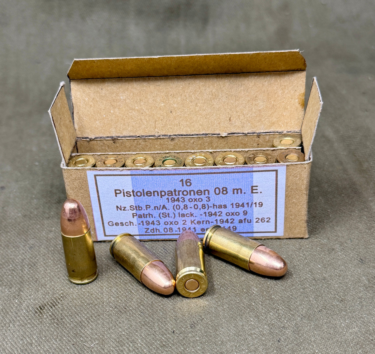 16 x INERT 9mm Luger Pistolenpatronen 08m E 1942 reproduction box