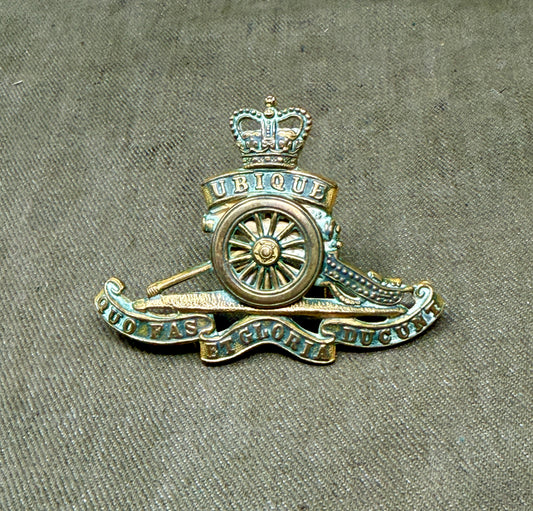 Royal Artillery Cap Badge