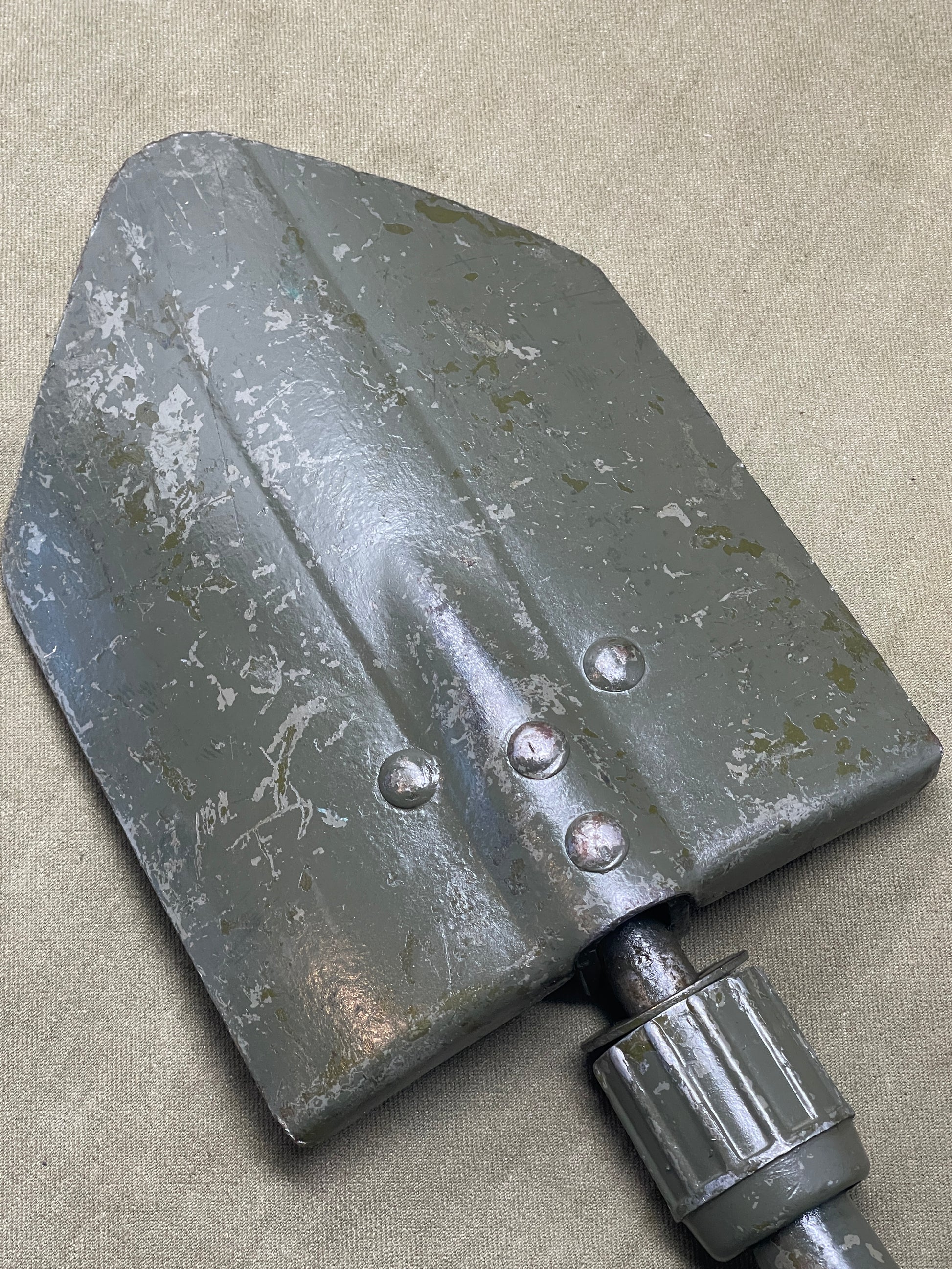 US WWII 1944 Dated Folding Shovel and Case