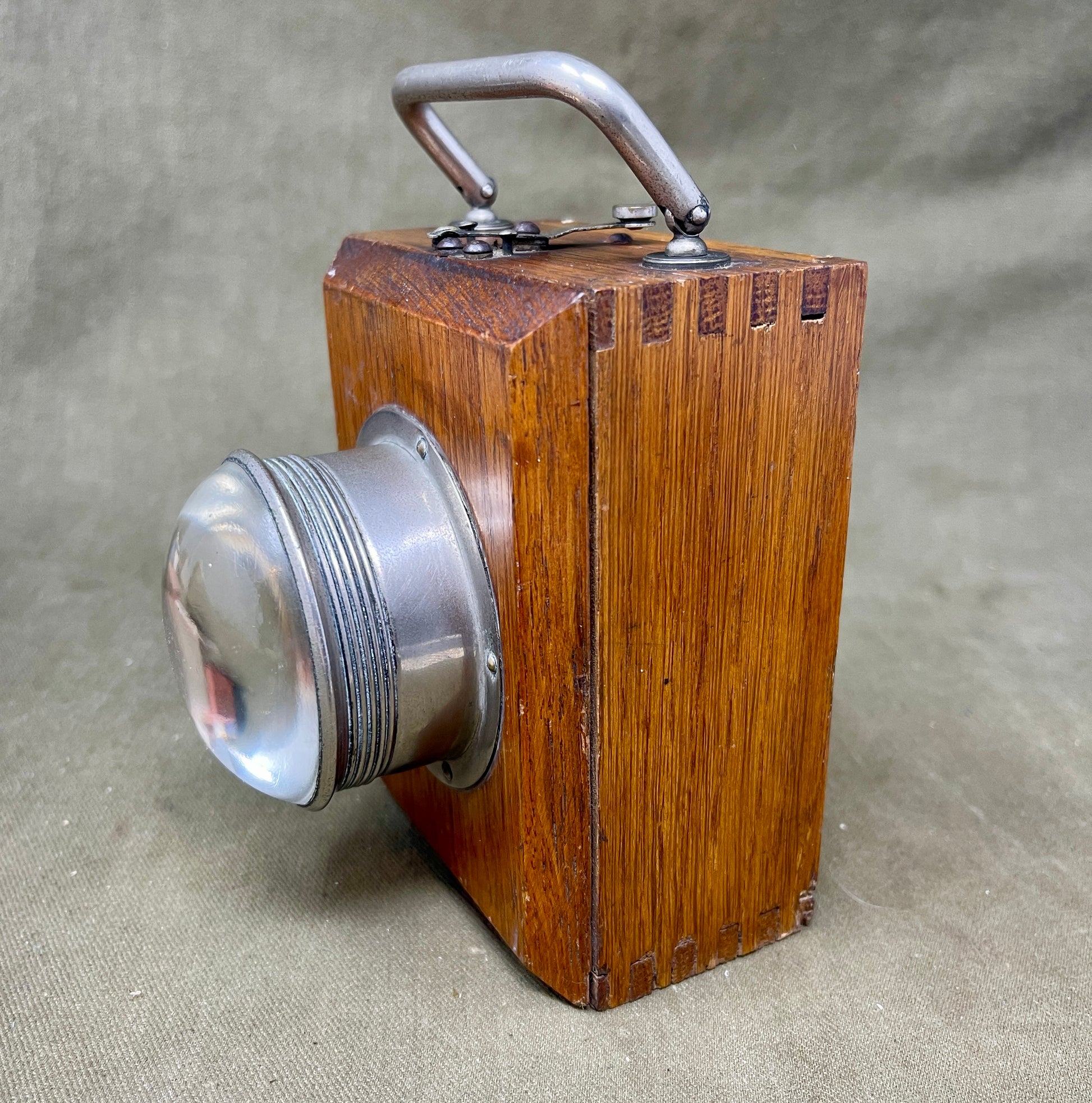 Antique Ever Ready Bullseye Bulb Torch Hand Lamp - For Sale Vintage Classic