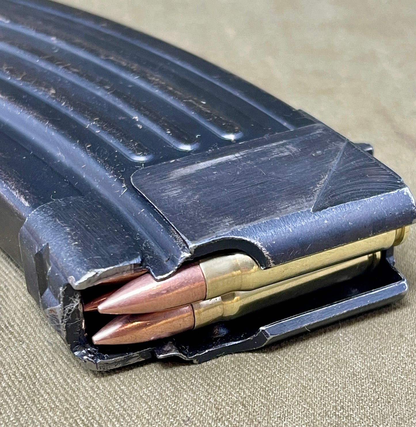 1 x 7.62x39  AKM Magazine with 5 x INERT Rounds