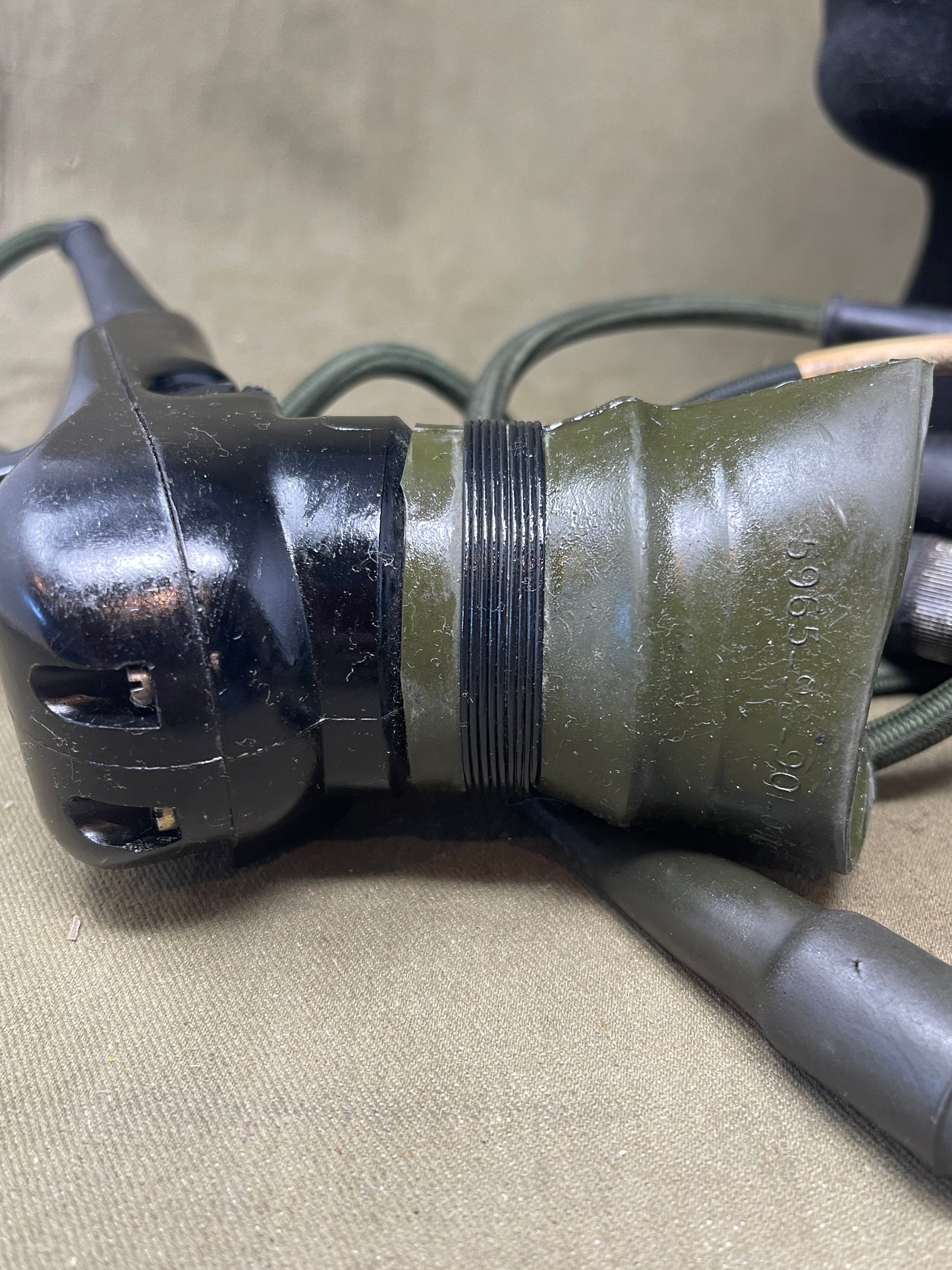 British Army, c1960, Larkspur A41 Tank Commanders Communications Headset and Handheld push-to-talk (PTT) Microphone