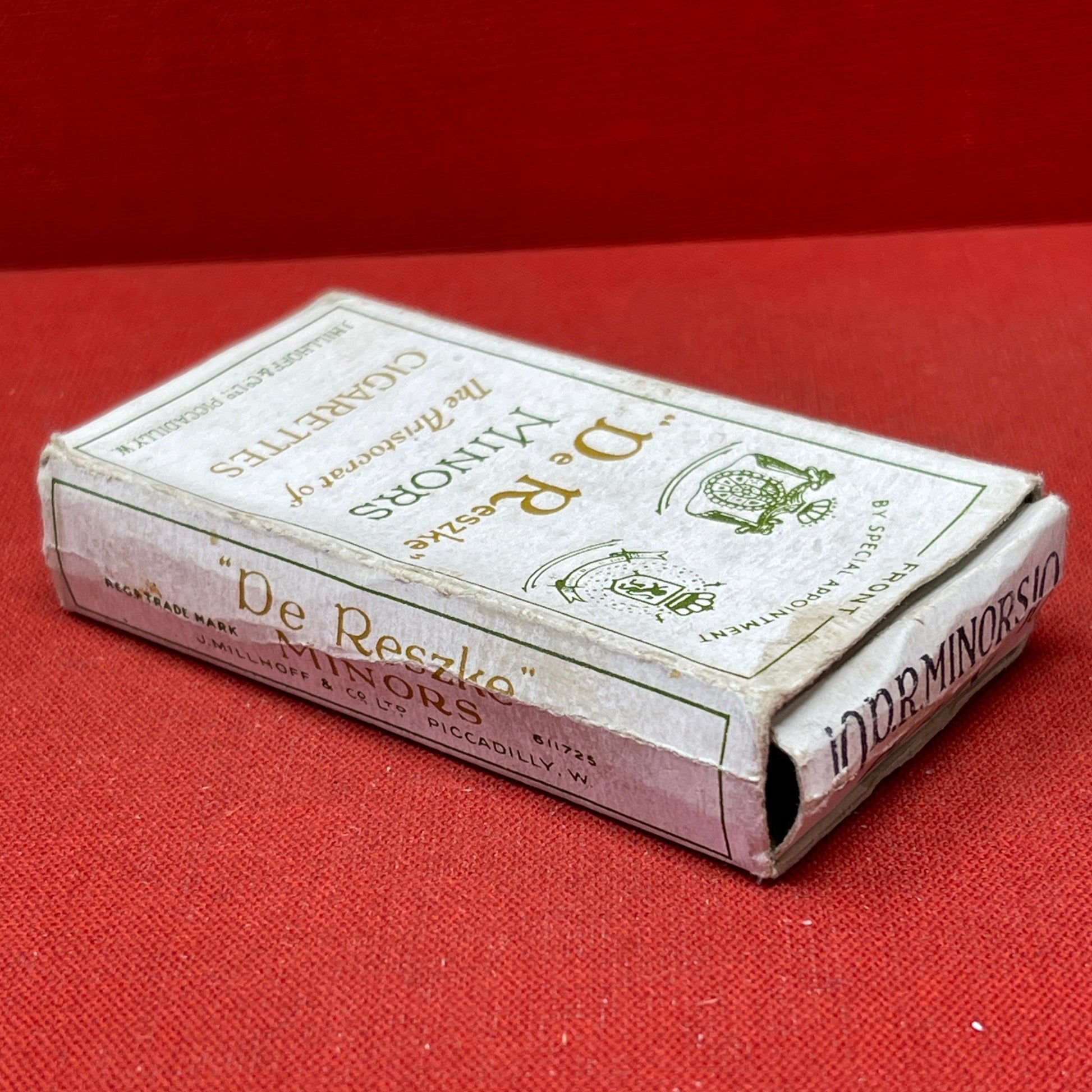 De Reszke Minors empty 10s cigarette packet c1940