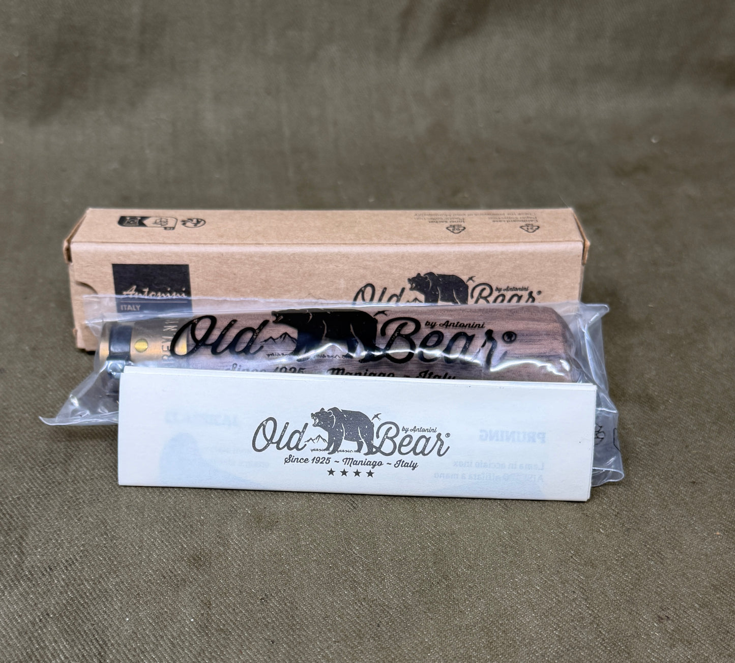 Old Bear Classical Walnut XL, 9307-23-LN pocket knife