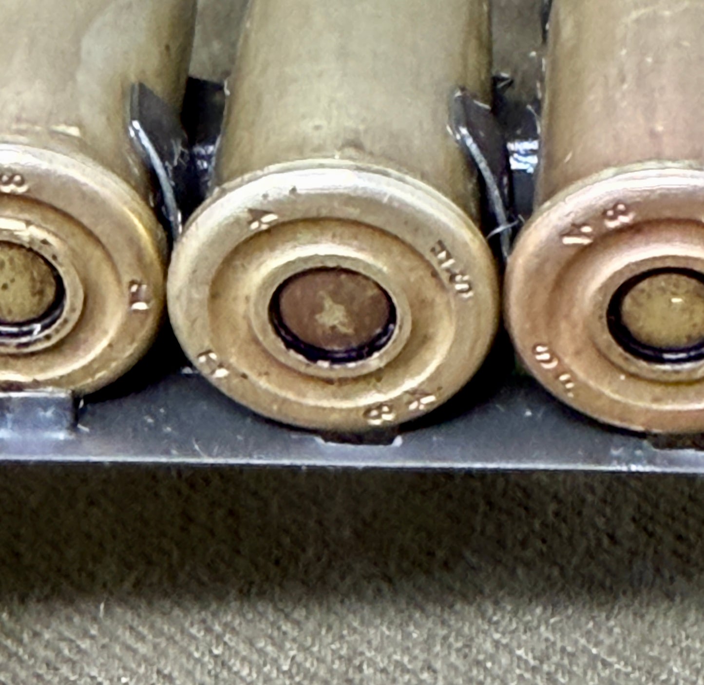 30 × Inert French 8×50mmR Lebel 1948 Rounds on Original 30-Round Hotchkiss Strip – Oil Injected Display Set