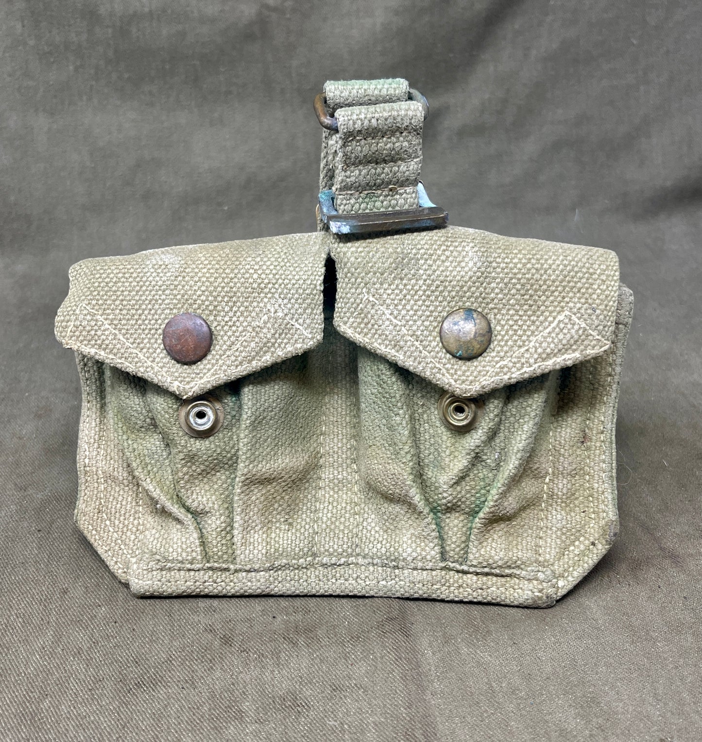 Original British Cartridge Carrier with 4 x Chargers with 20 x INERT 303 Rounds