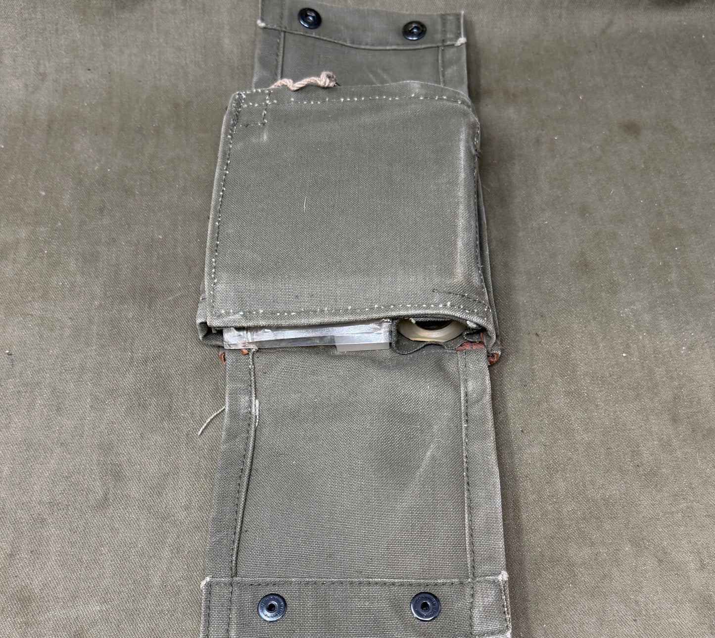 Original British Army RVD Residual Vapour Detector Kit – Excellent Condition