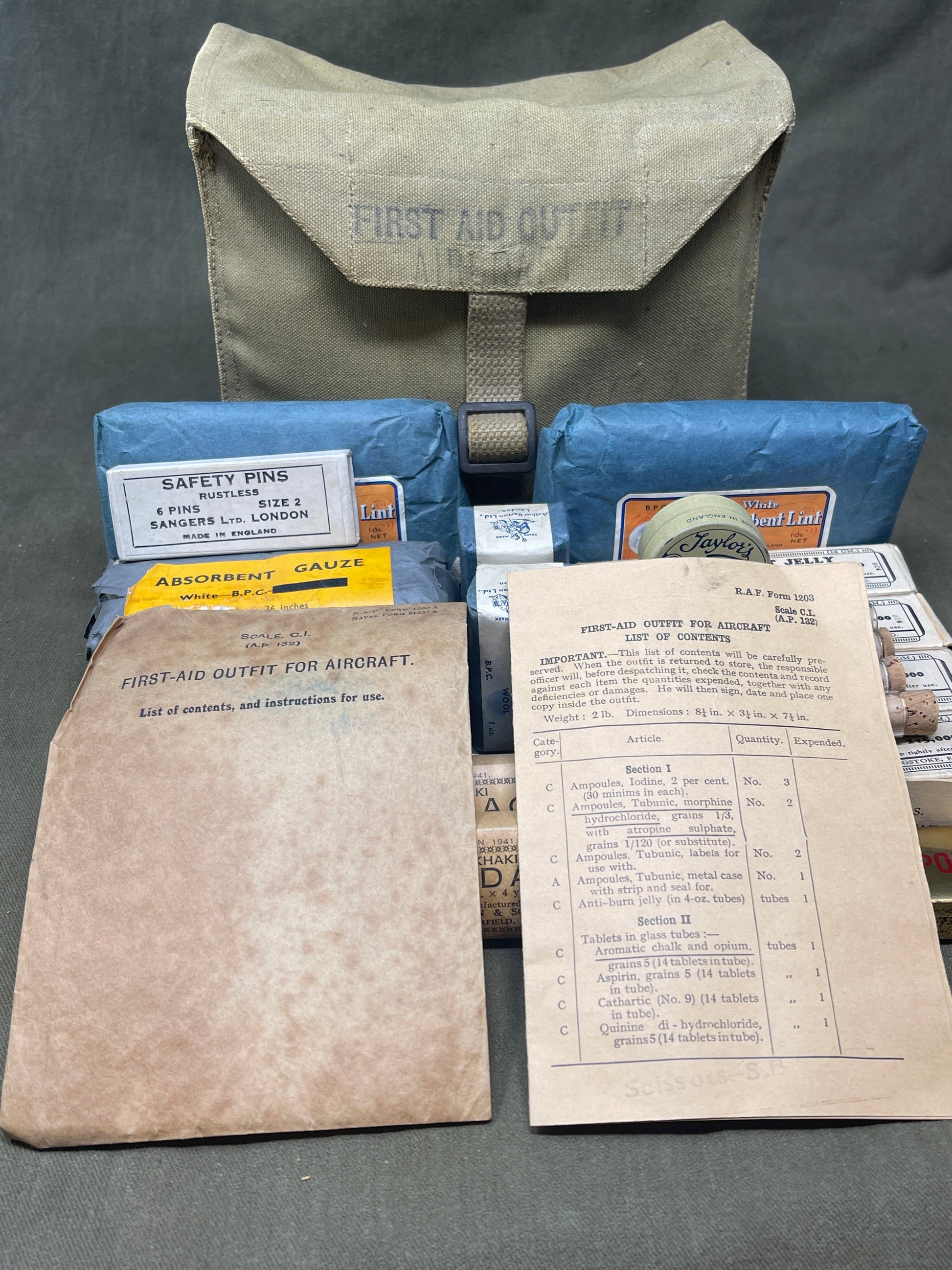 WW2 RAF First Aid Outfit, Aircraft - Complete