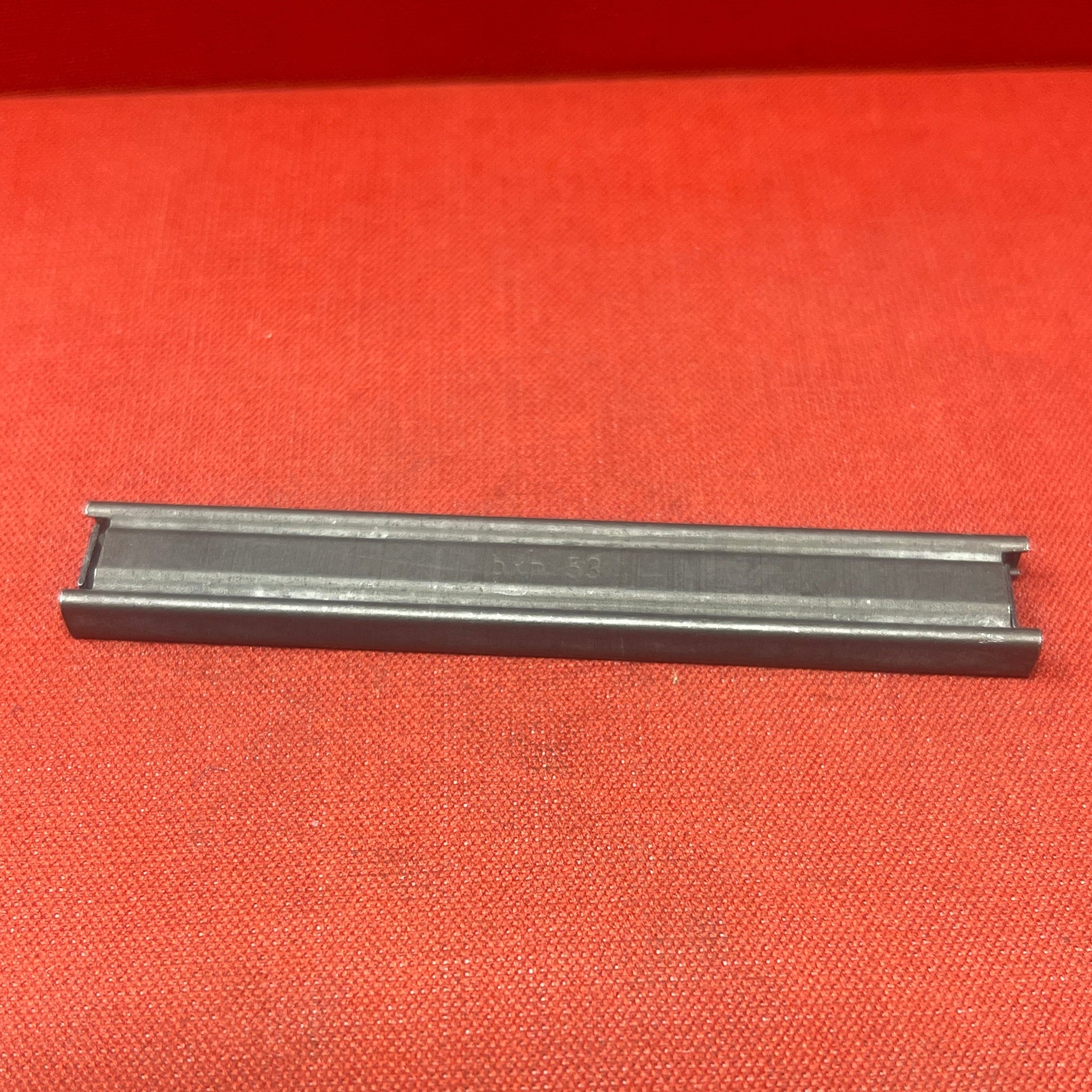 Czech 7,62/9mm stripper clips