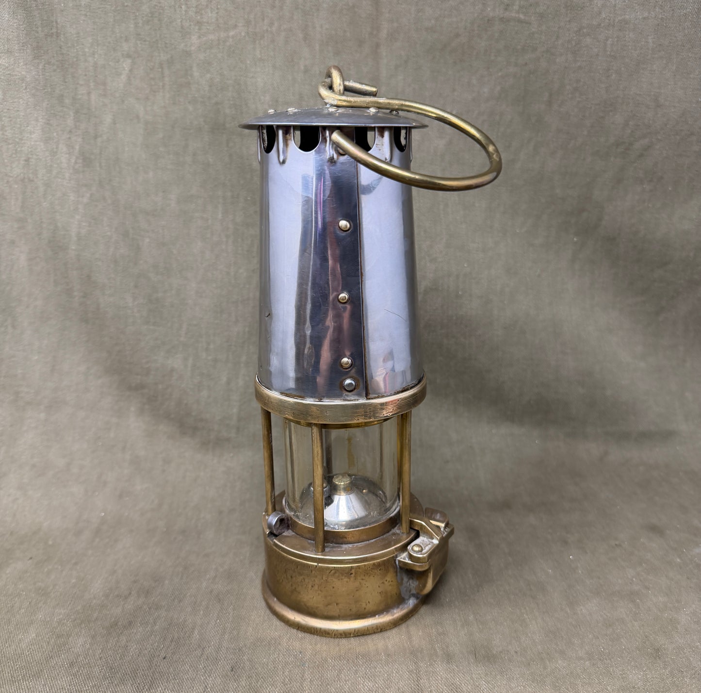 Original Eccles Protector Lamp Lighting Co Ltd Type 6 M & Q Safety Lamp – Approval No. B/28 Mining Lamp