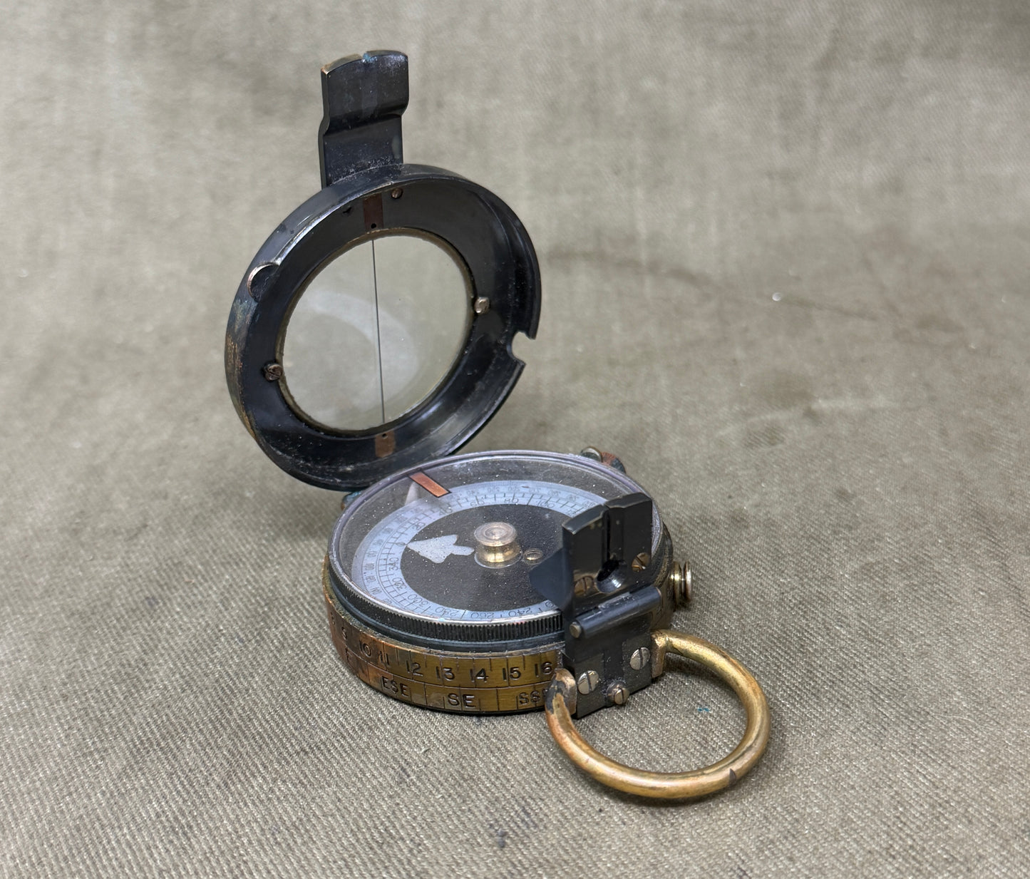 Original British Army Short & Mason Ltd London Mk VII Marching Compass with Leather Case – WWI/Inter-War Military Issue