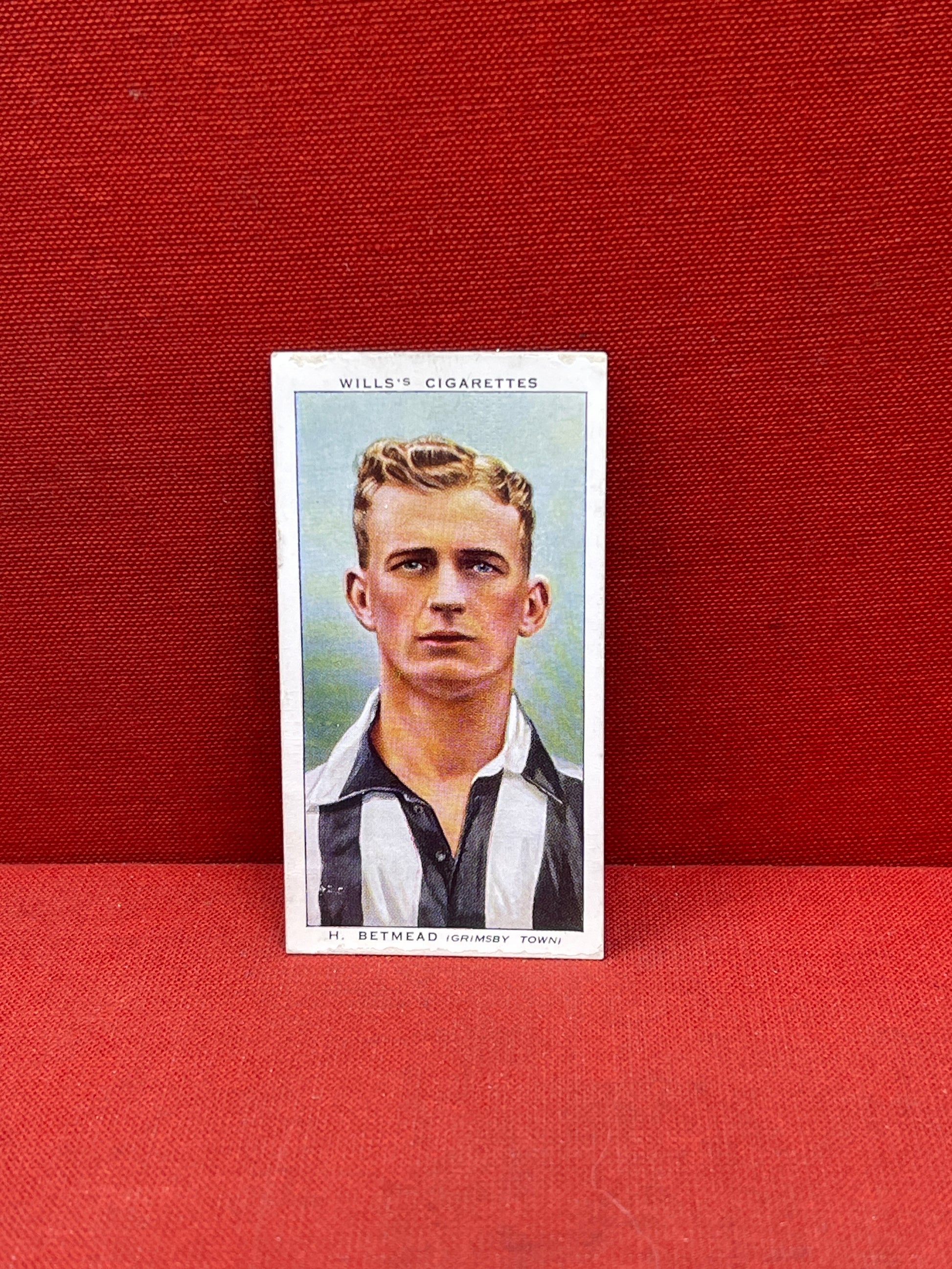 WD & HO Wills Association Footballers Cigarette Cards