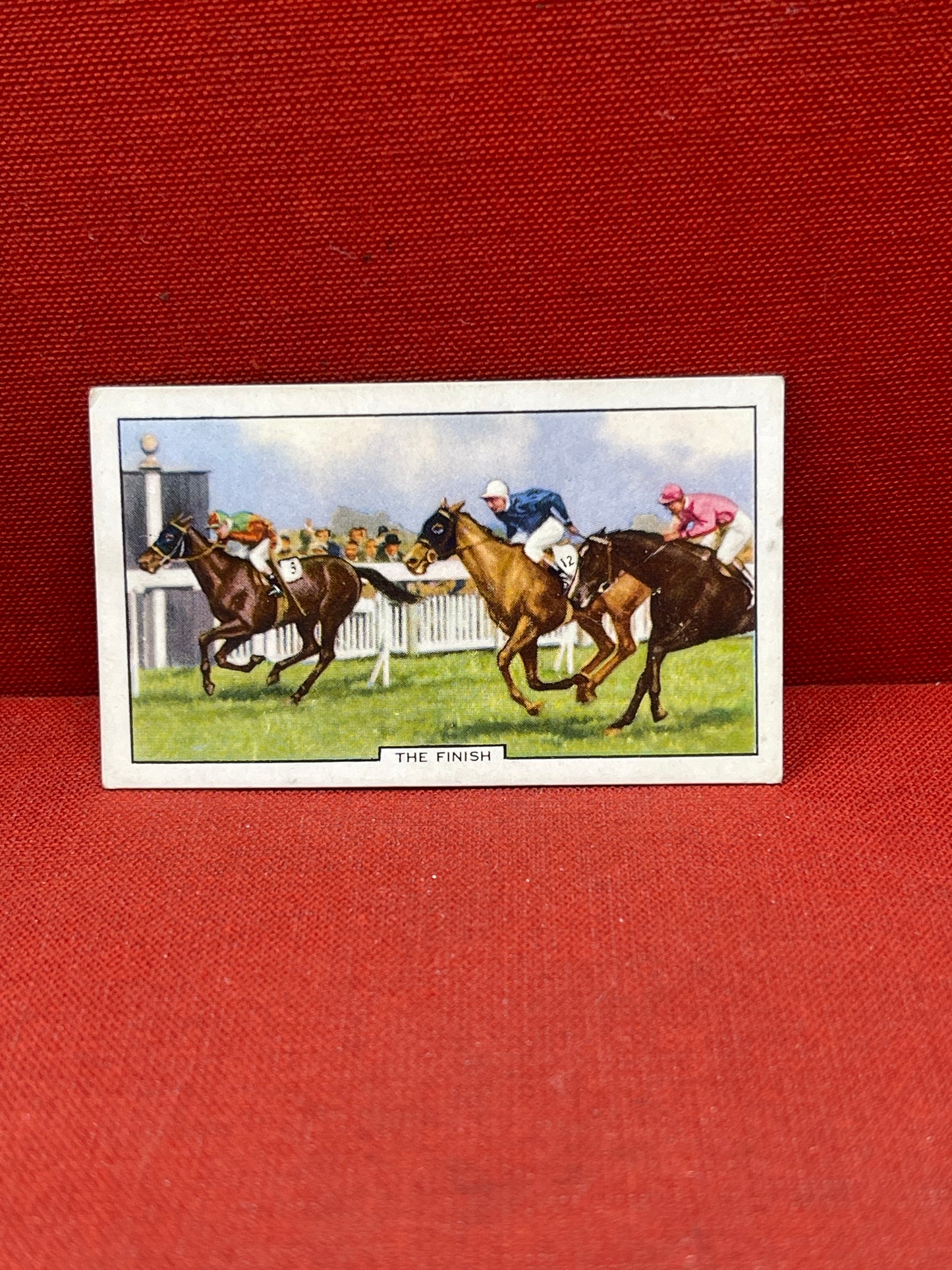 Gallaher Ltd Racing Scenes Series 48  Cigarette Cards 1938