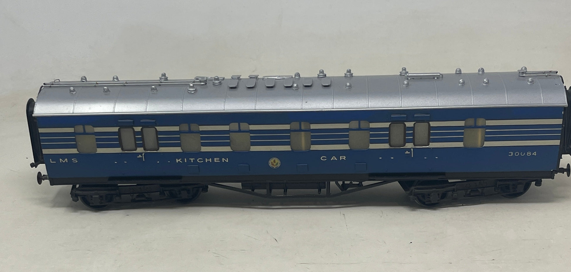 O Gauge LMS Coronation Scot  Coach