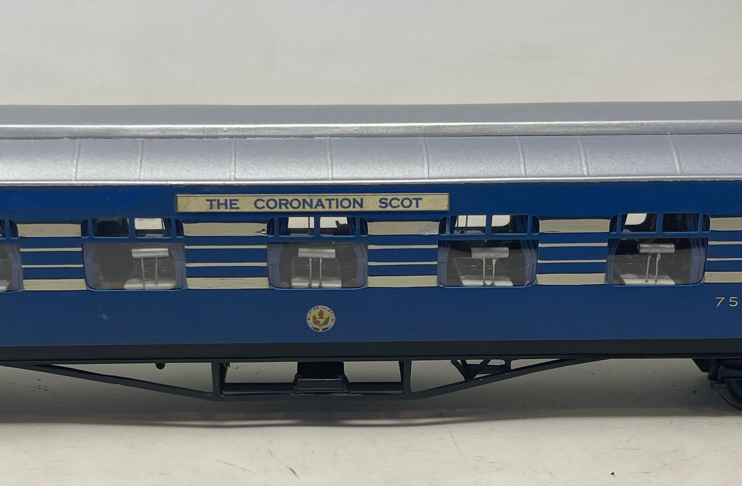 O Gauge LMS Coronation Scot  Coach