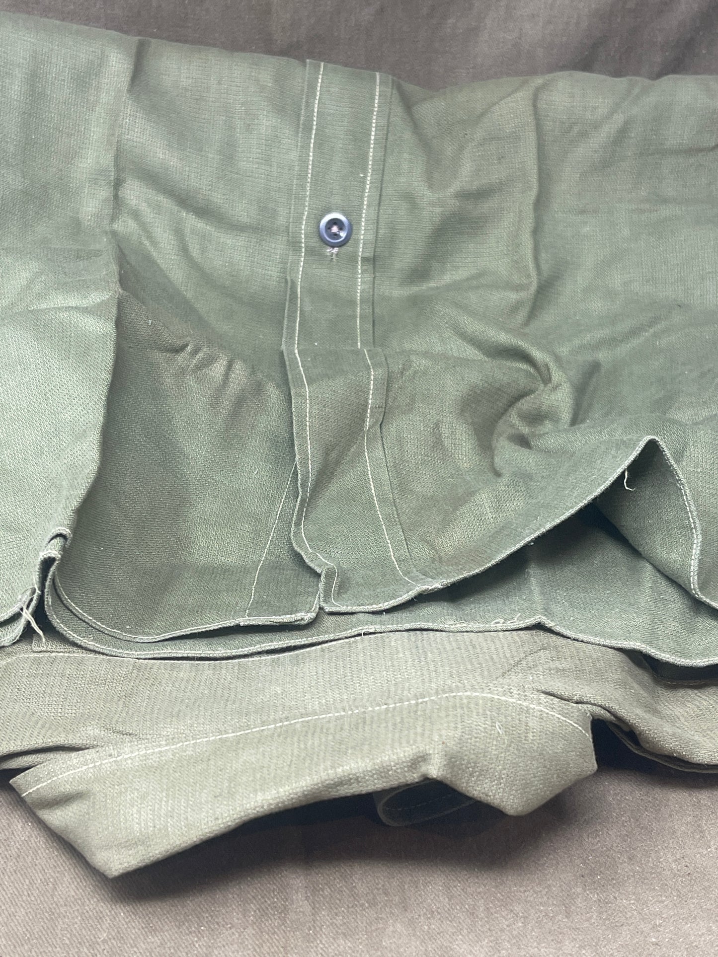 1950s British Army Jungle Green Shirt/Jacket – 48th Gurkha Division & Home Counties Brigade Badges (37–39" Chest)