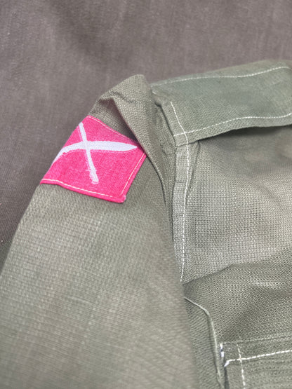 1950s British Army Jungle Green Shirt/Jacket – 48th Gurkha Division & Home Counties Brigade Badges (37–39" Chest)