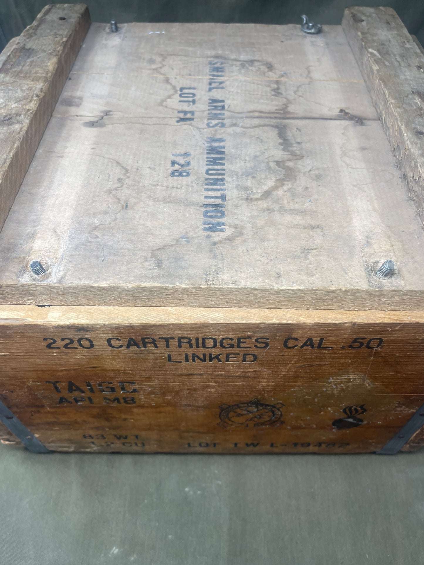 US Army 1948 .50 Cal Wooden Ammunition Box 220 Cartridges
