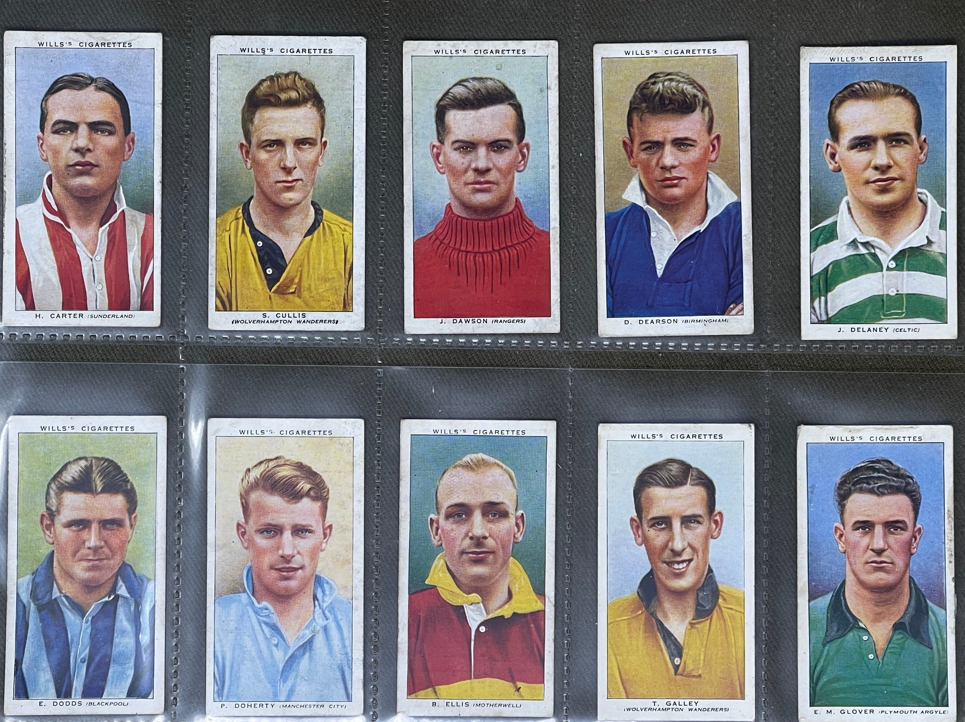 WD & HO Wills Association Footballers Cigarette Cards