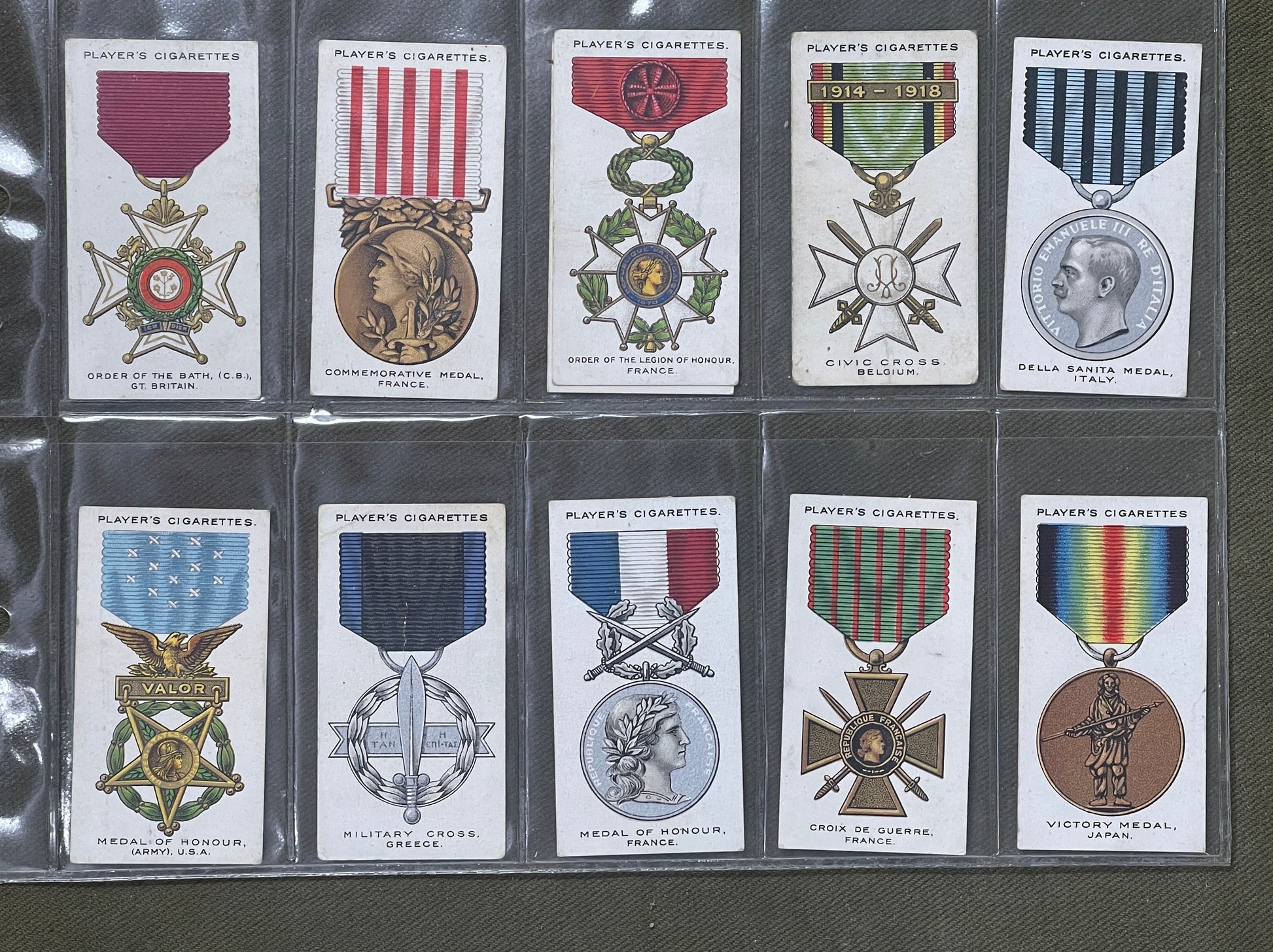 John Player & Sons  War Decorations & Medals