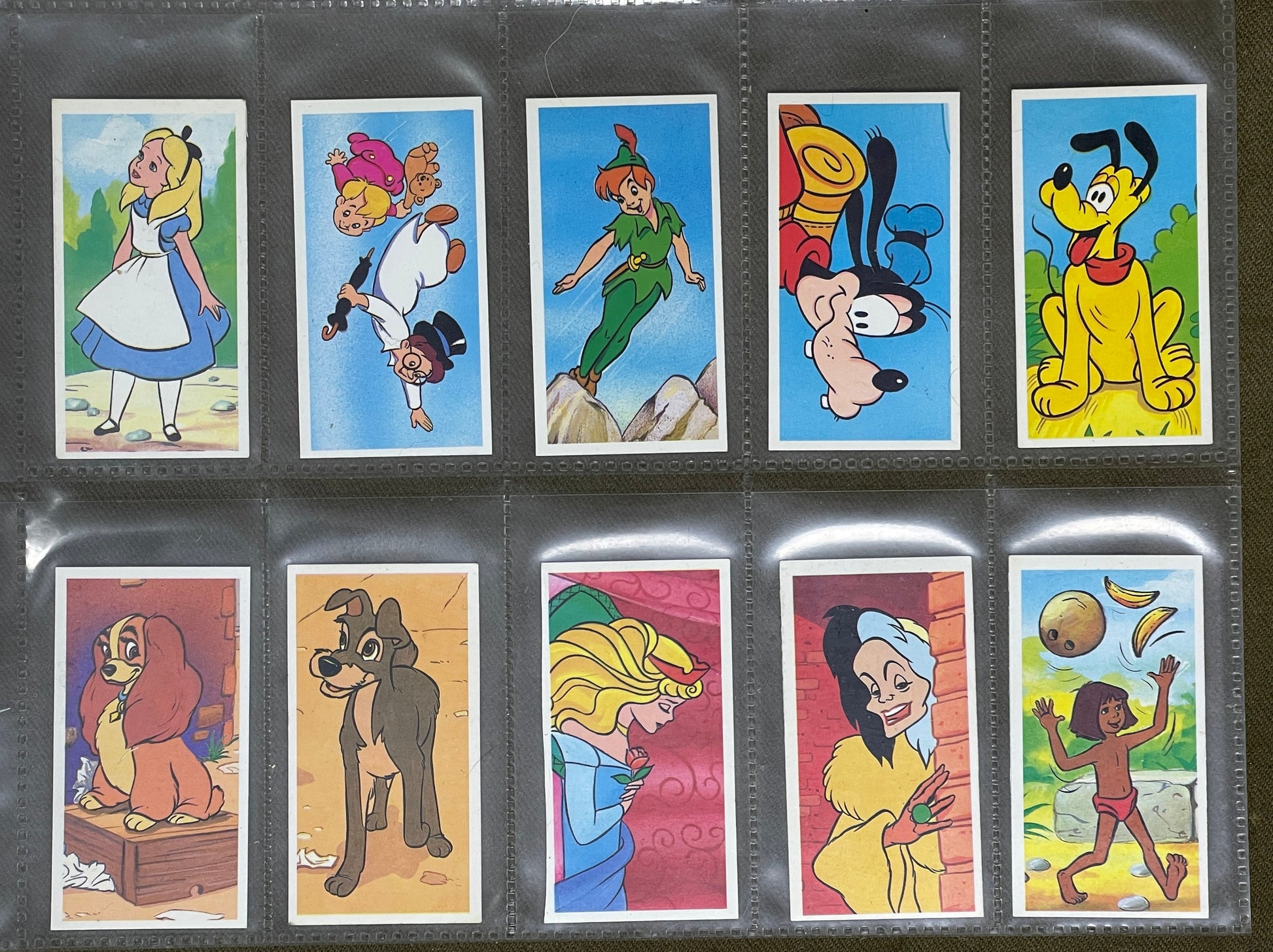 Brooke Bond The Magical World of Disney, Collectable Cards  1989