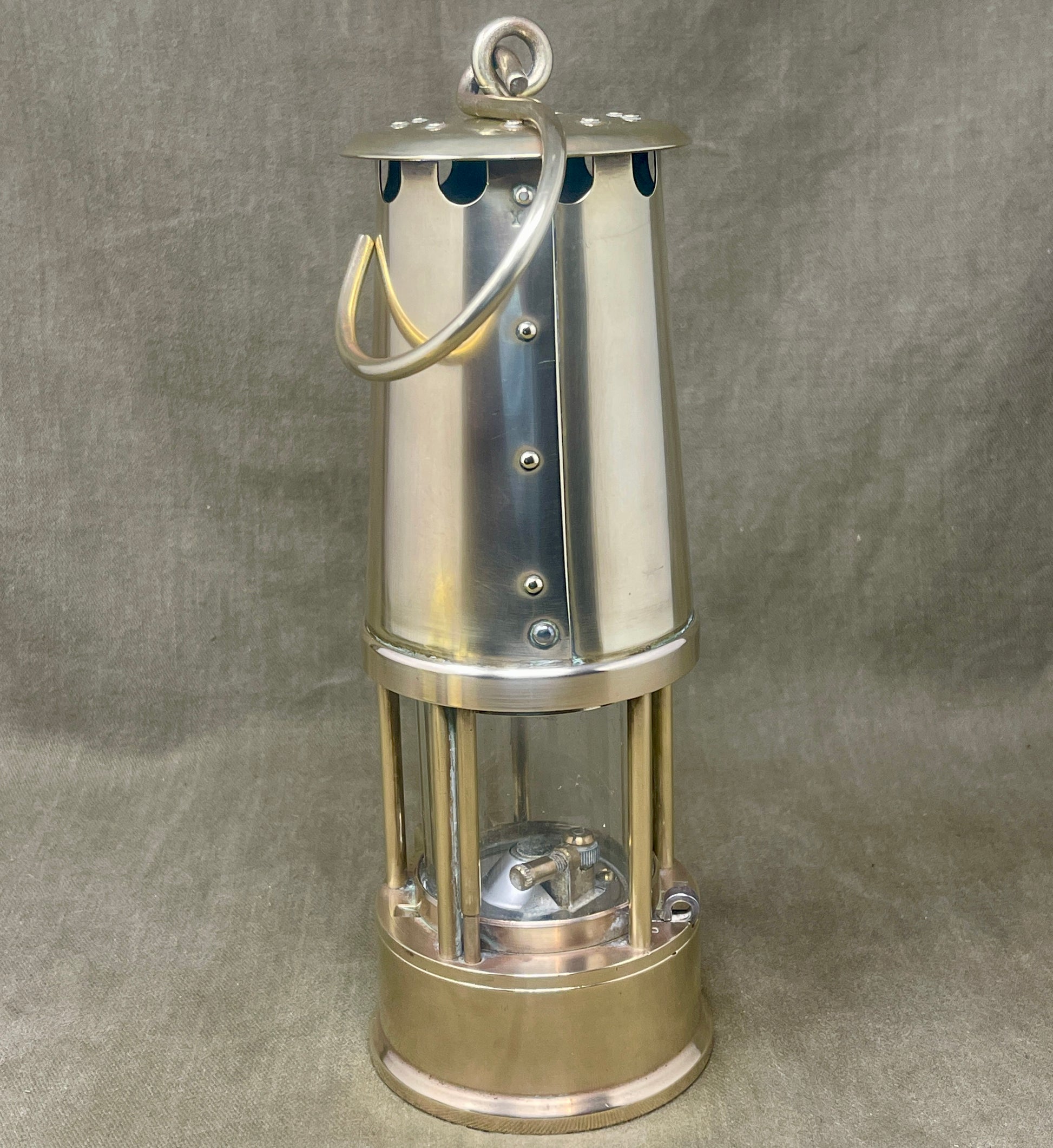 The Eccles Protector Lamp & Lighting Co Ltd Type 6