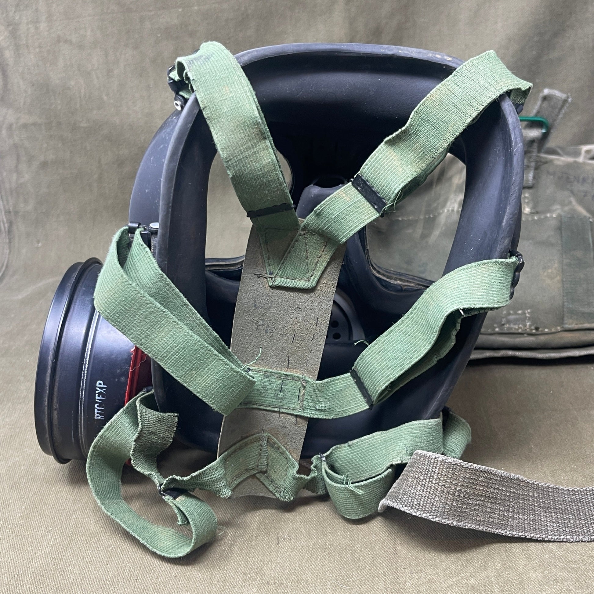 British Military S6 Respirator & Haversack