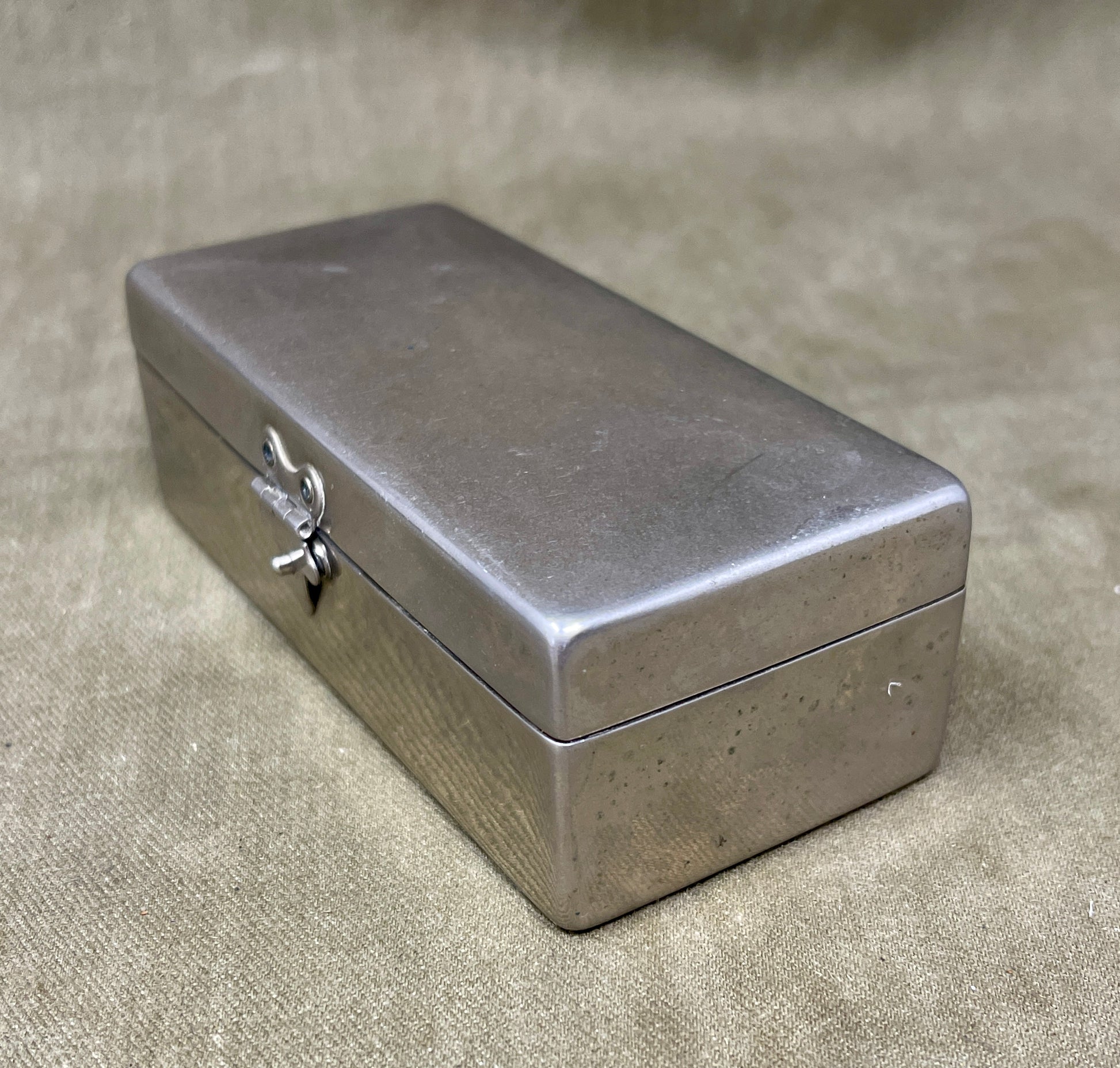 Cased Vintage Wilkinson Sword Auto-Strop Razor