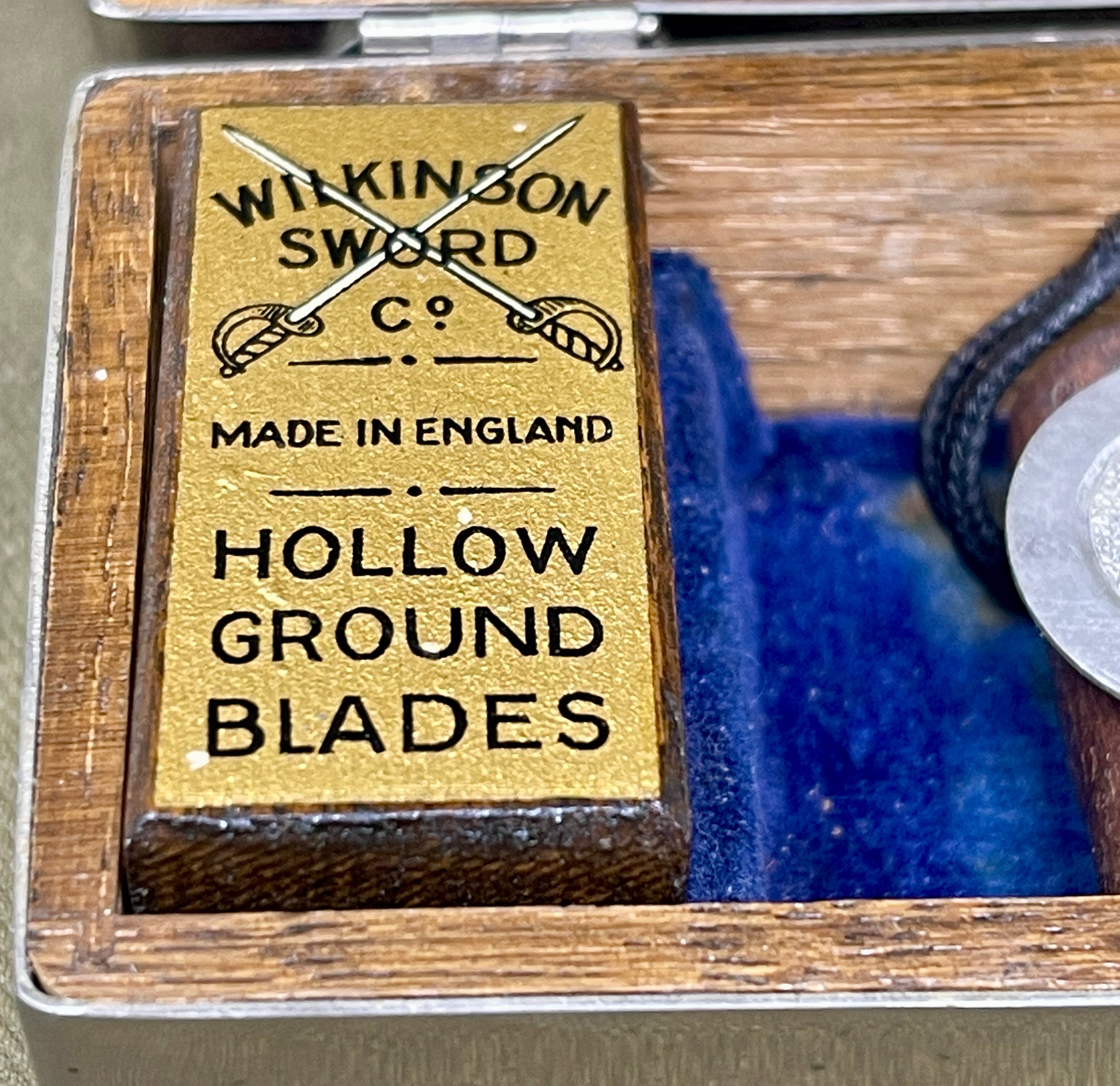 Cased Vintage Wilkinson Sword Auto-Strop Razor