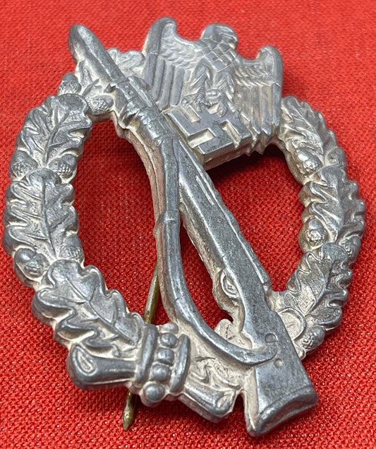 Hobacher Wilhelm ( WH ) German Infantry Assault Badge