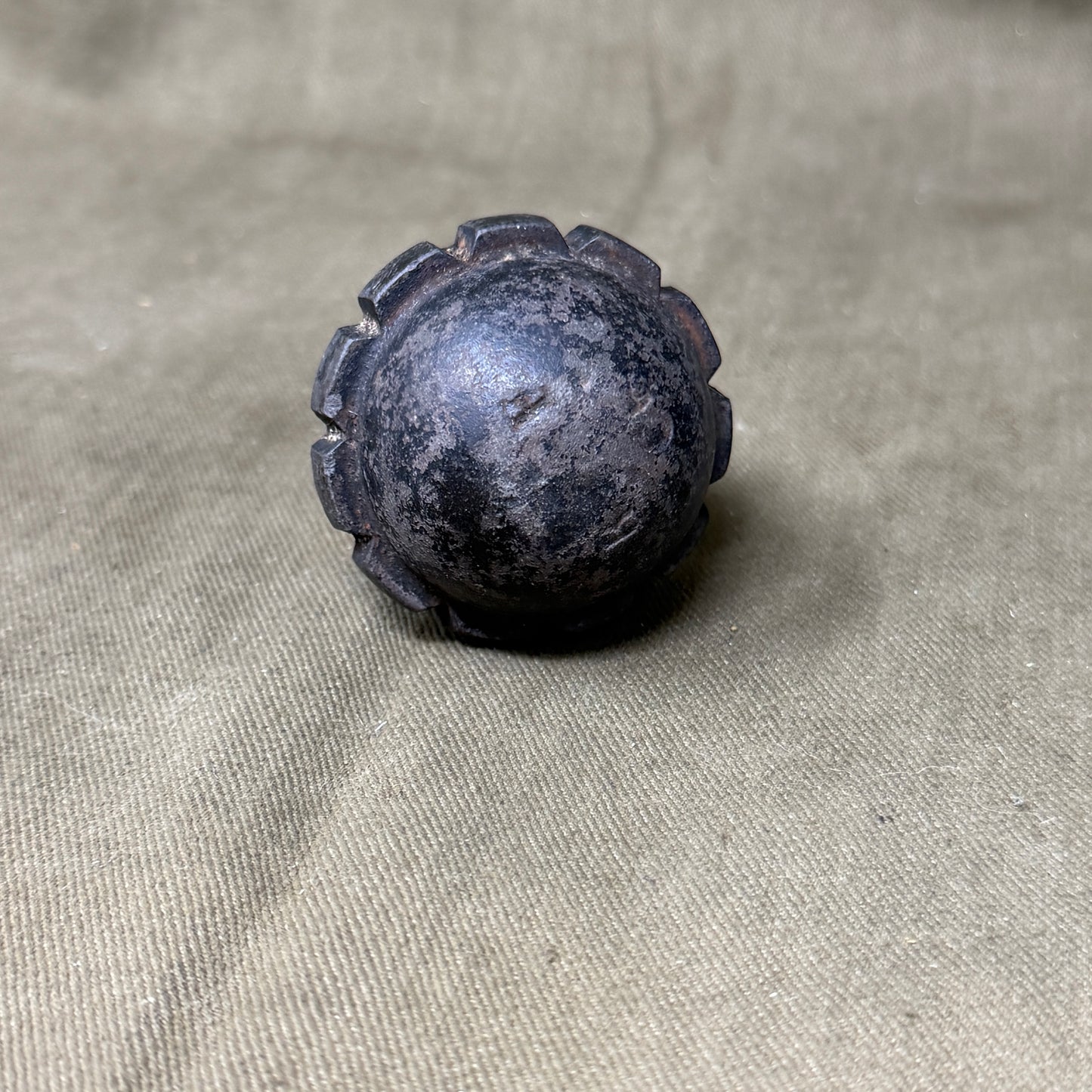 Original WWII German M39 Eihandgranate Egg Grenade – Inert