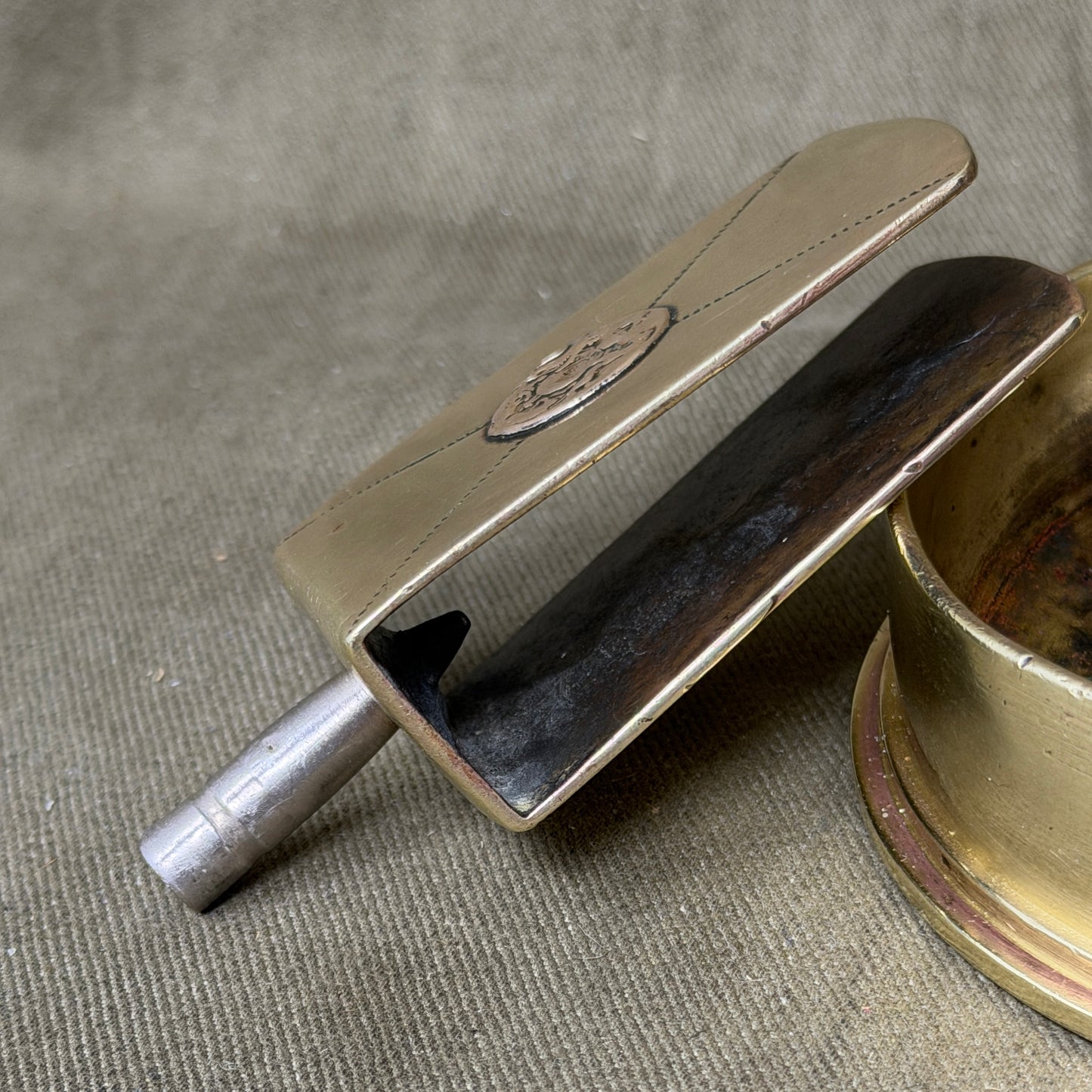 WWI Trench Art Ashtray – 1915 18-Pdr Shell Case, .303 Mk VII & French Coin