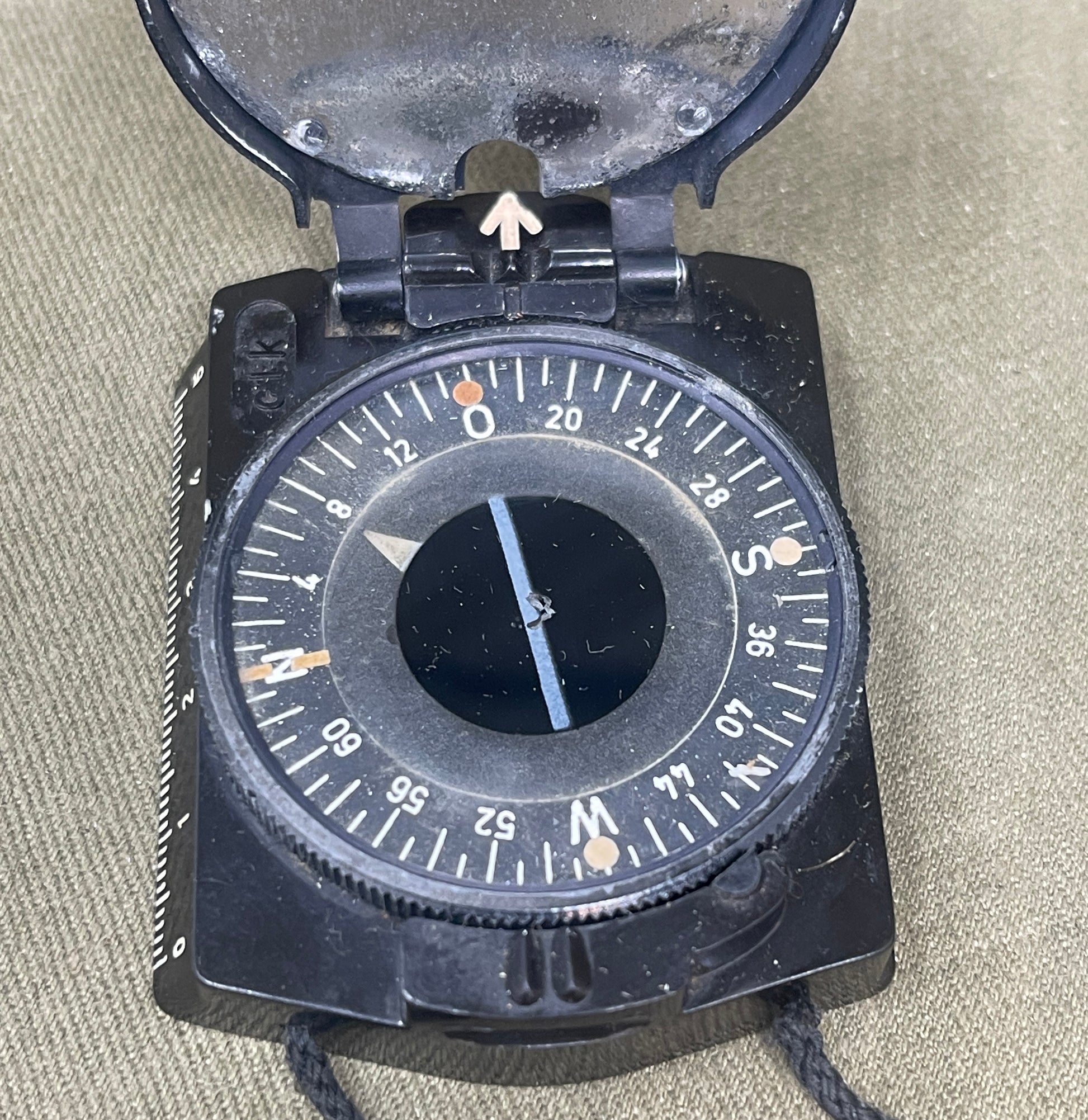 WW2 German Wehrmacht Bakelite Marching Compass – Marked CLK
