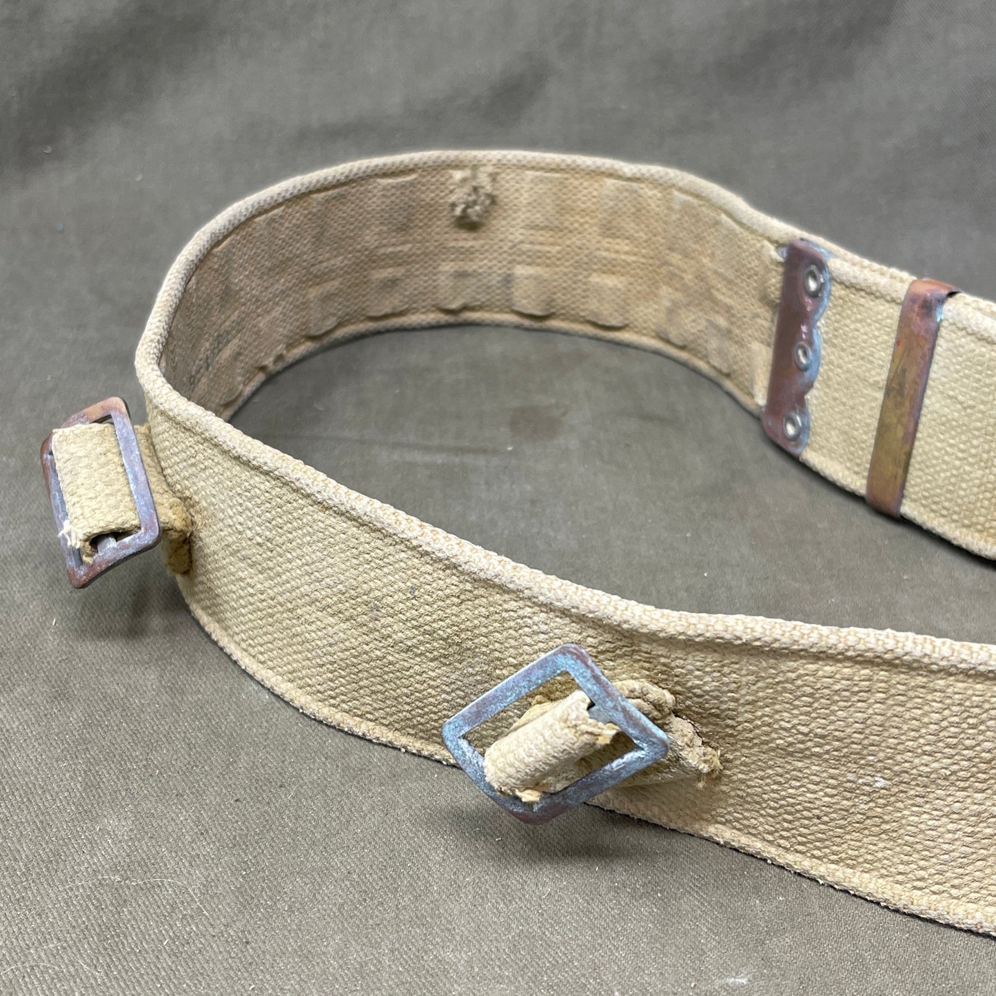 WW2 British 1937 Pattern Webbing Belt