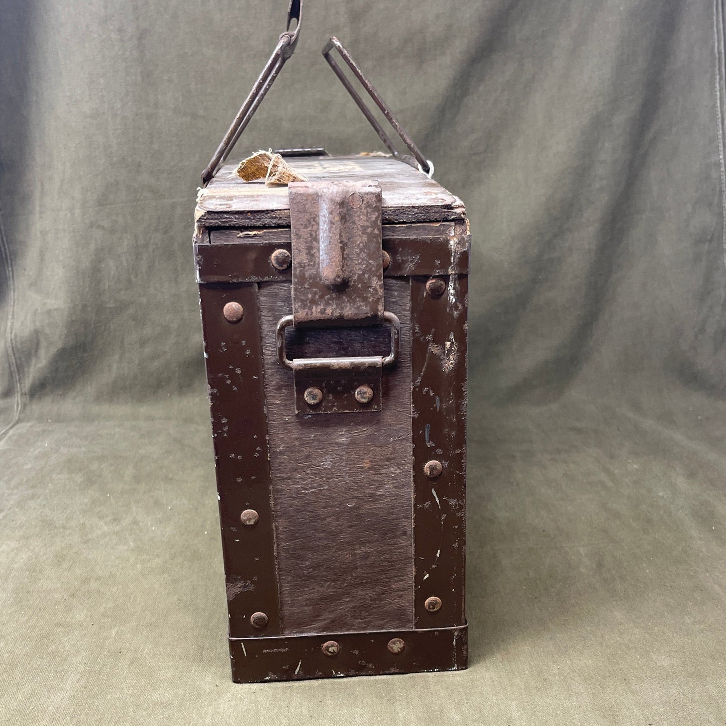 Post War British wooden ammo box, exactly the same as the British WW2 ammo box  Good condition with good clear markings, 