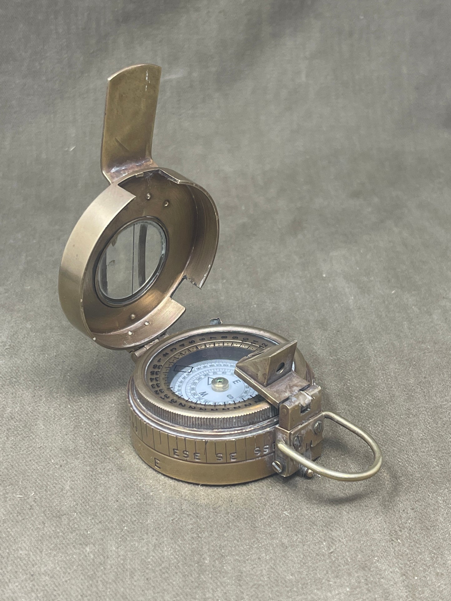 British  Military Prismatic MK III Compass Dated 1940 No NA266322 TG. Co Ltd