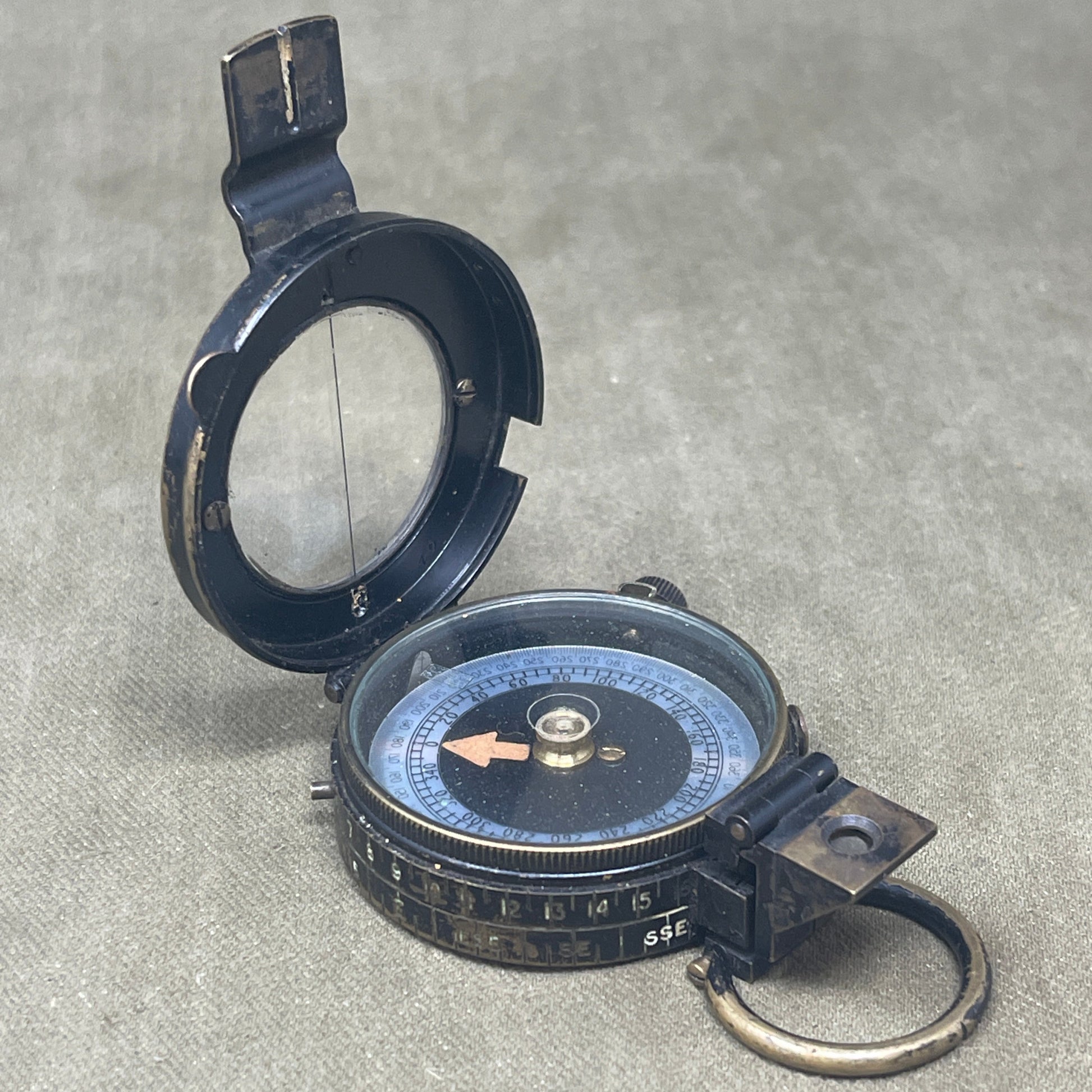 WWII British Prismatic Compass Mk IX – 1939, Barker & Son London, No. 19321L

