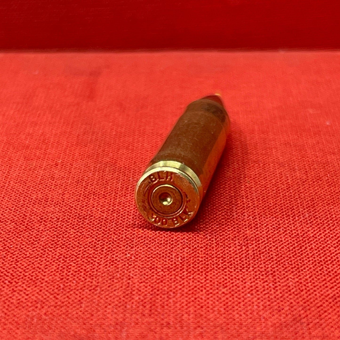 Explore the detailed and safe .300 BLK INERT Round, perfect for training, display, and educational purposes. Ideal for collectors and firearm enthusiasts seeking a realistic, non-functional replica