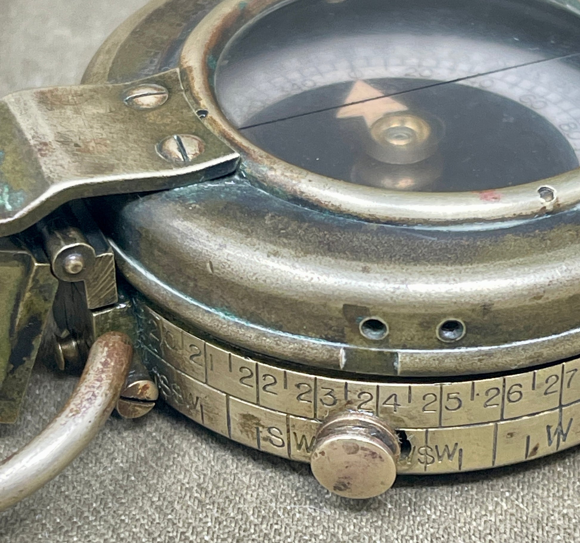 WWI British Verner’s Patent Marching Compass – 1917 F-L No. 