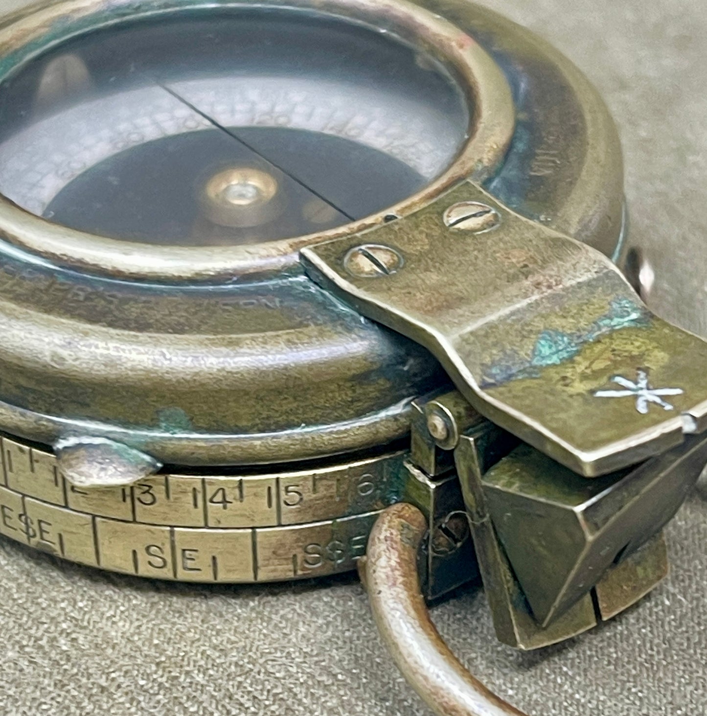 WWI British Verner’s Patent Marching Compass – 1917 F-L No. 