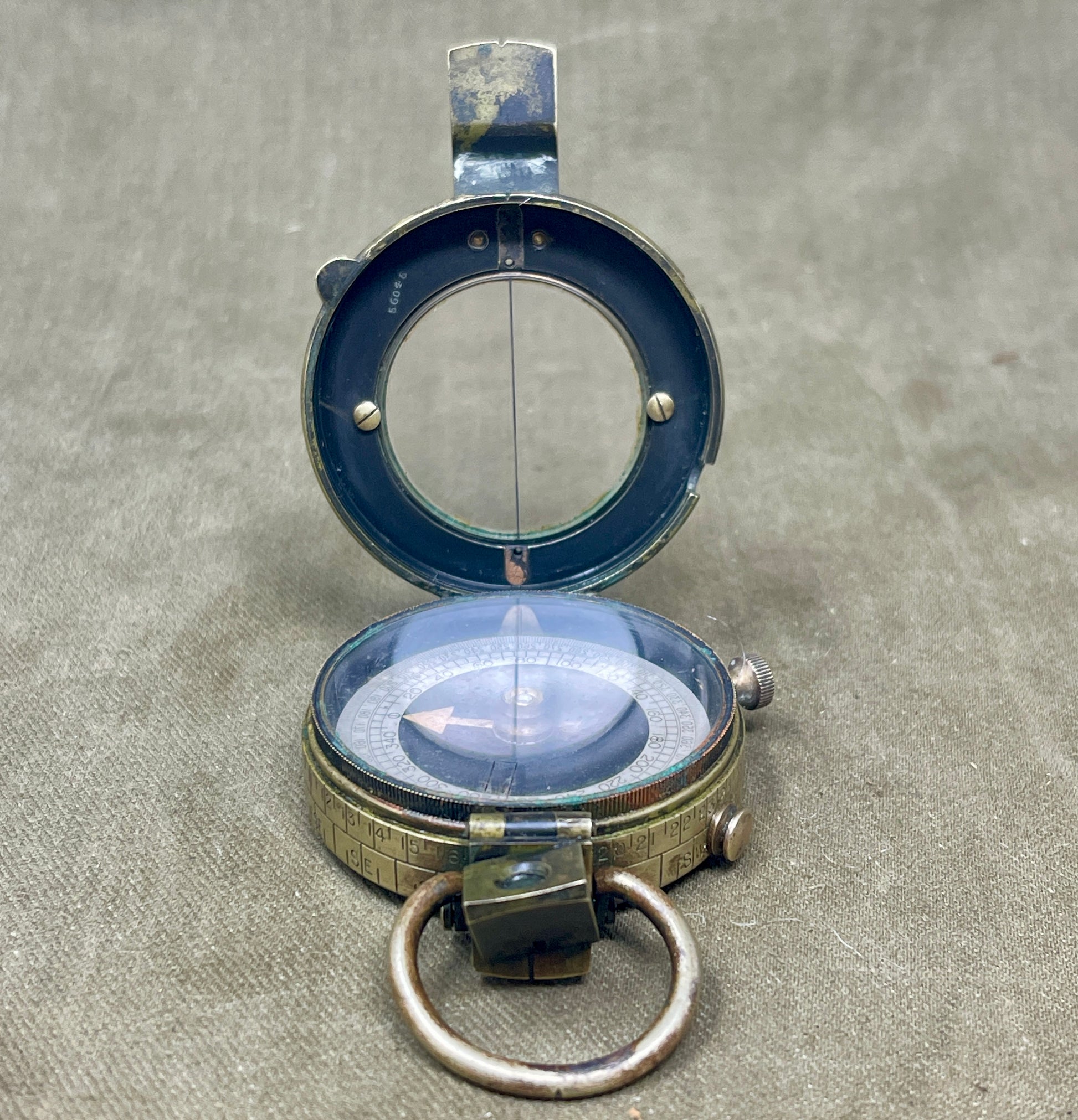 WWI British Verner’s Patent Marching Compass – 1917 F-L No. 