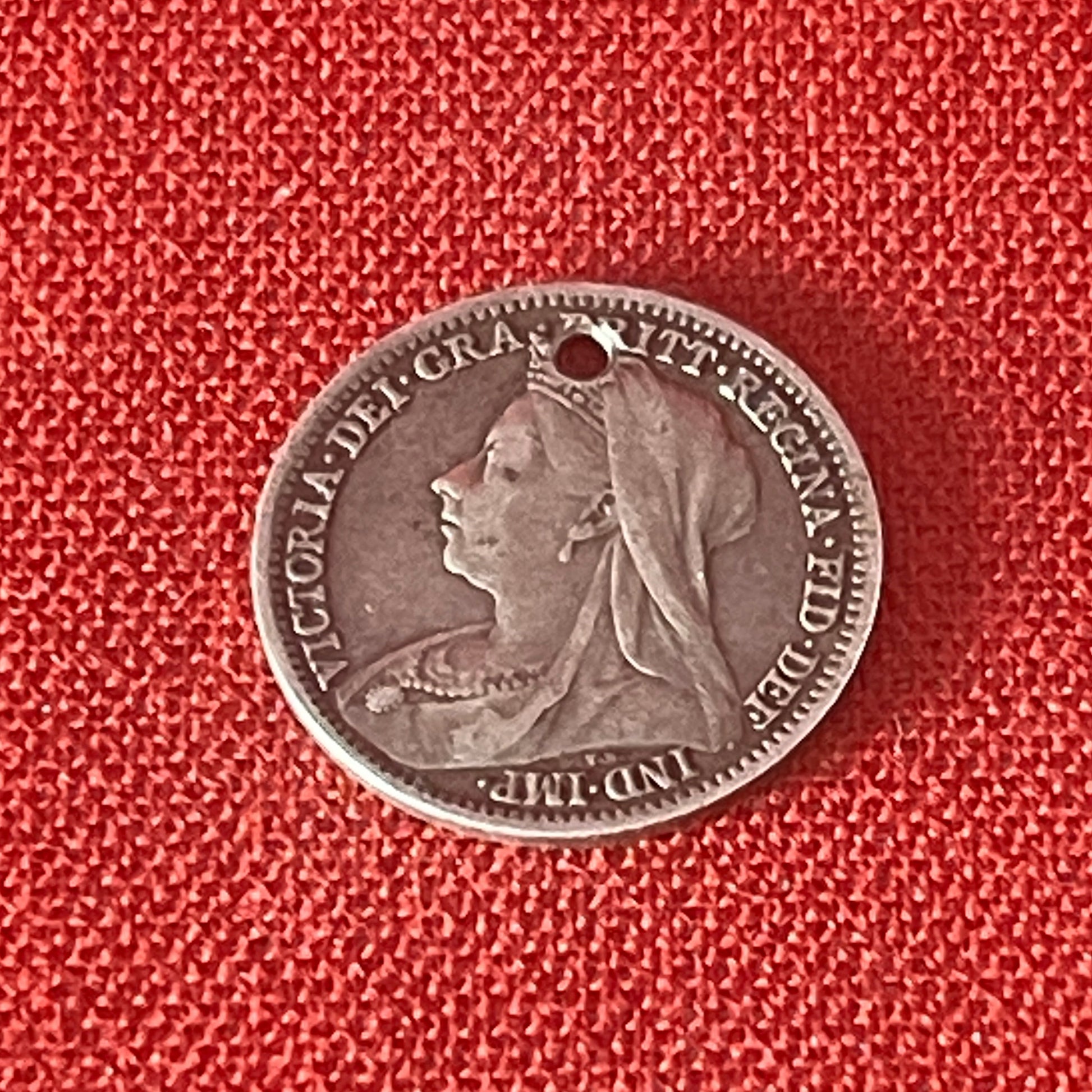 Queen Victoria Threepence 1901 (.925 Sterling Silver) Fine