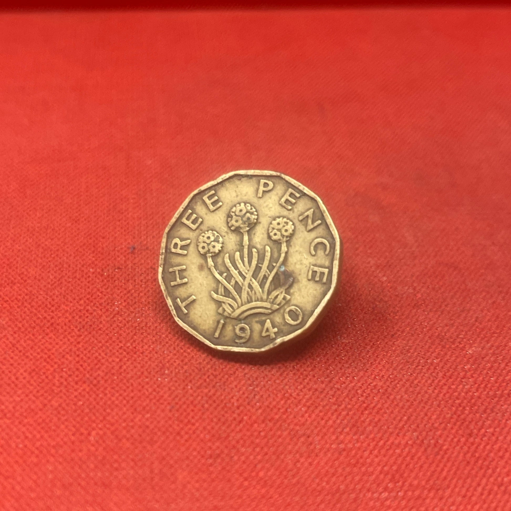 King George VI 1940  Threepence Coin