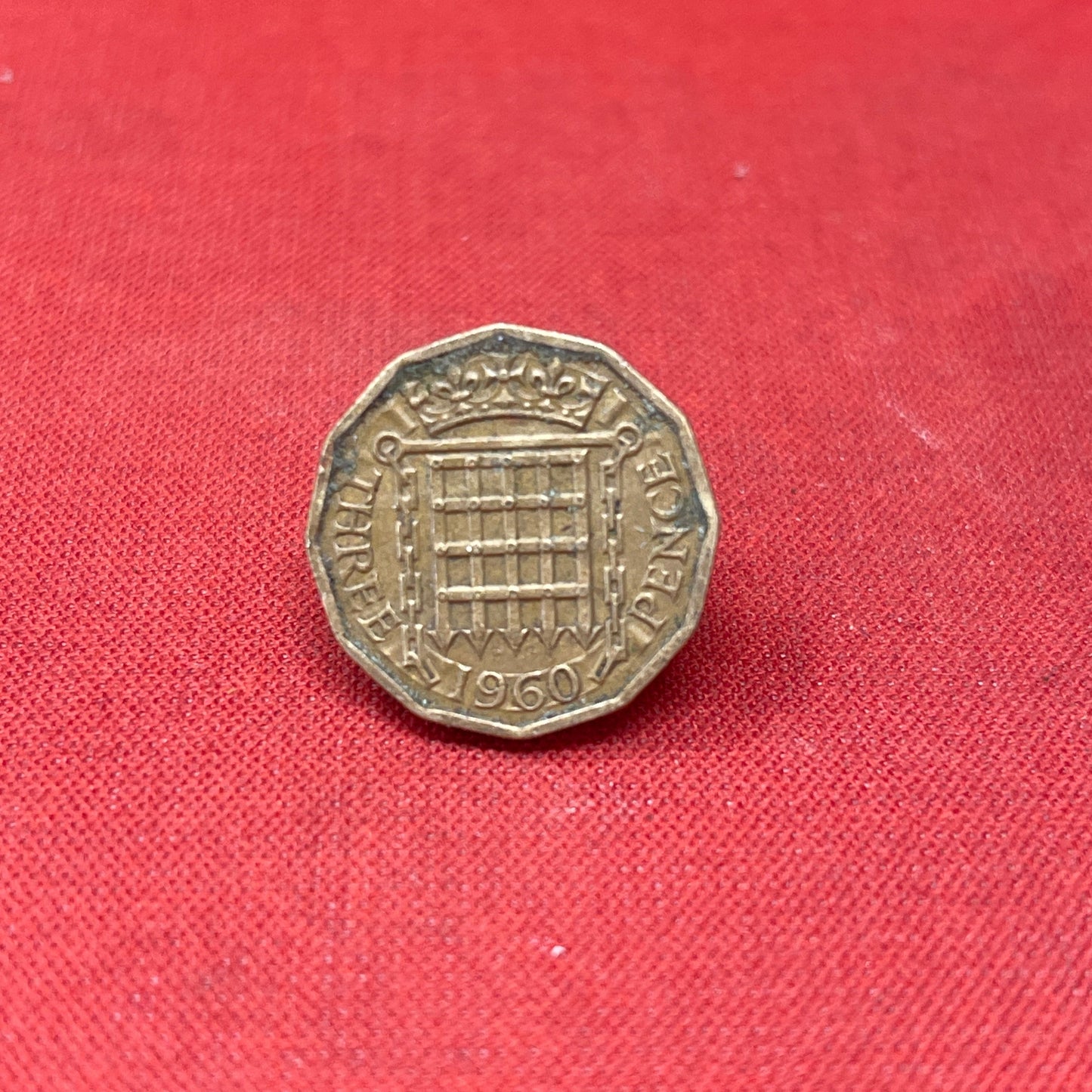 Queen Elizabeth II 1960 Threepence Coin